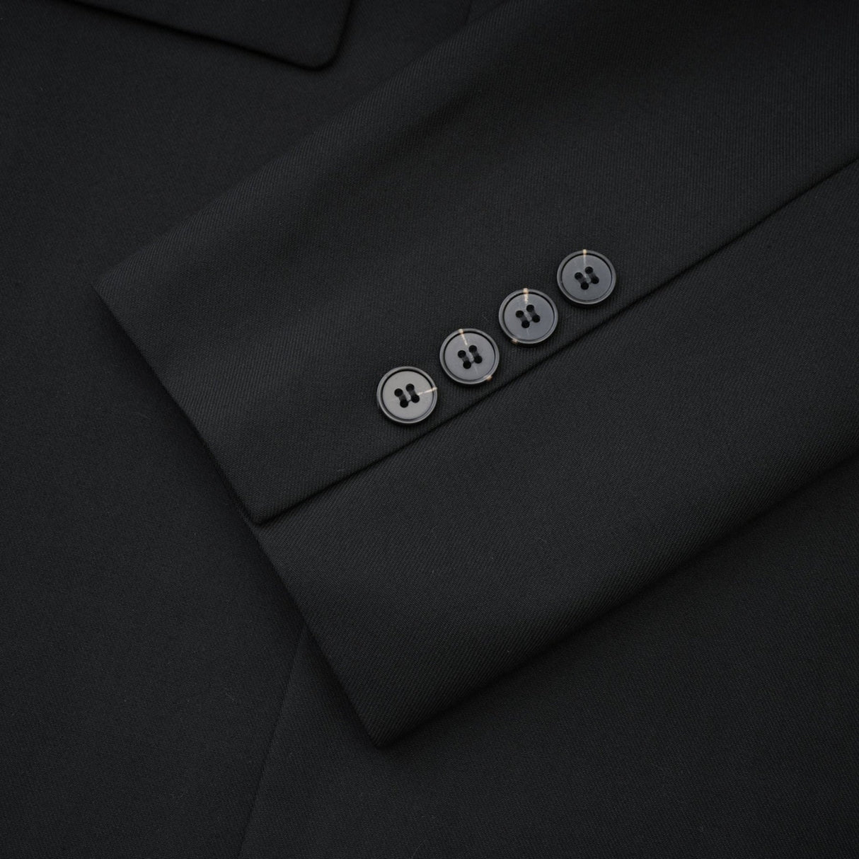 Charlotte Blazer - Wool - Shawl Lapels - Front Button Fastening - Straight Hem