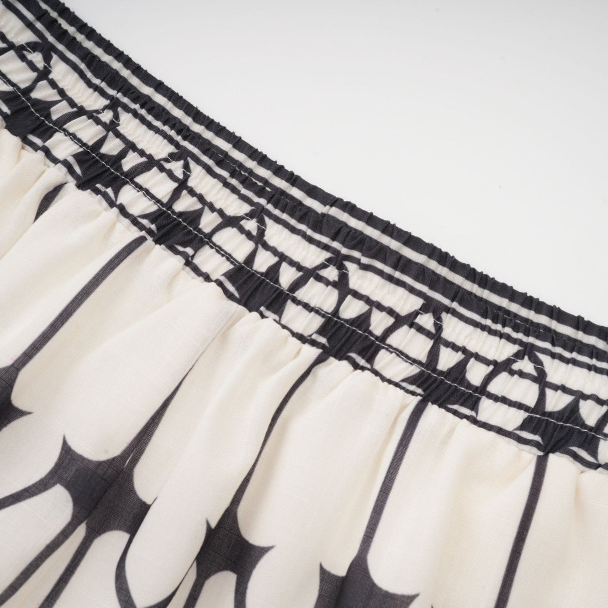 Charlotte Shirt & Shorts - Long Sleeve All - Over Graphic - Front Button Fastening - Elasticated Waist Thigh Length