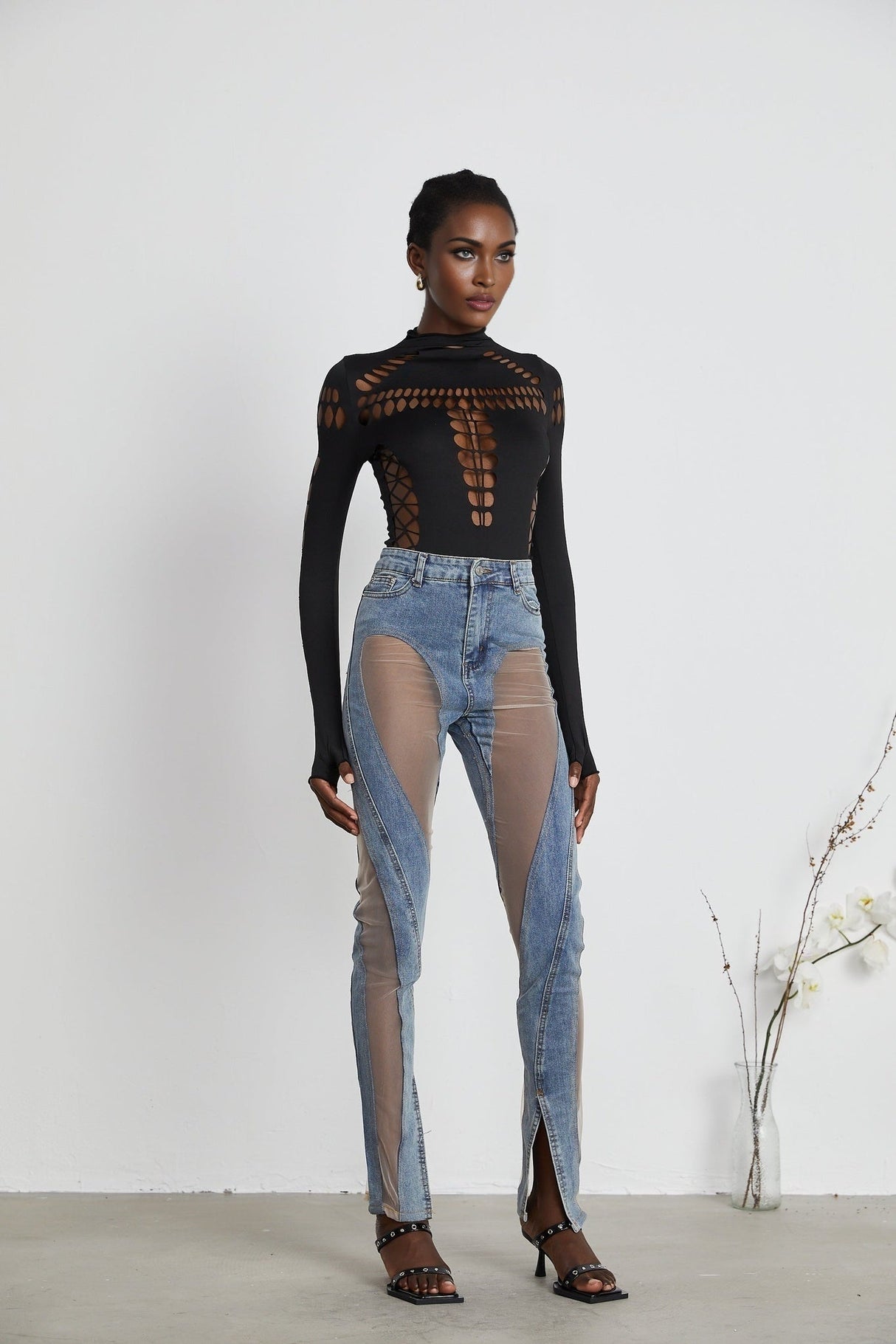 Chiara Bodysuit - Mock Neck - Cut - Out Design - Bodycon Fit - Long Sleeves