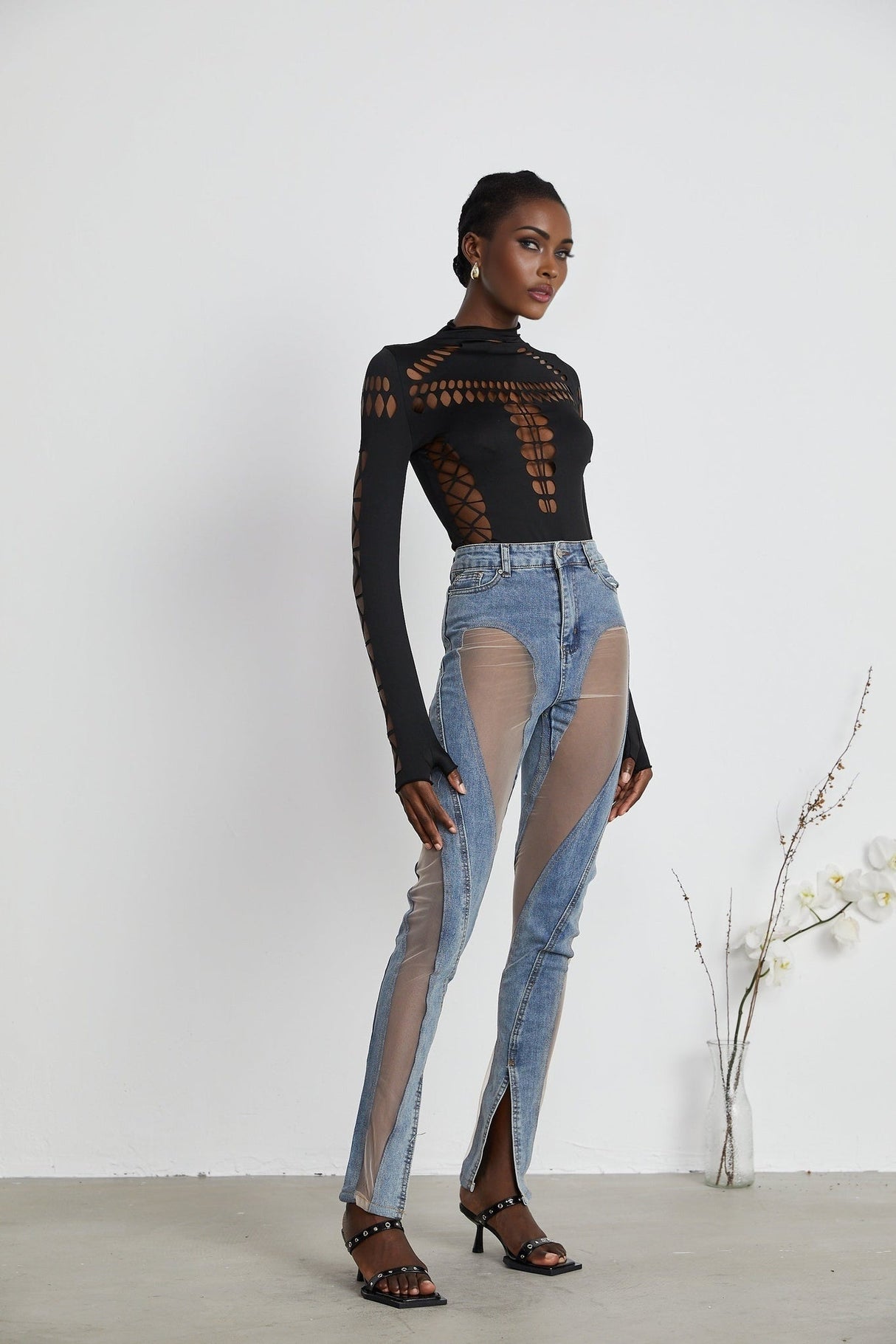 Chiara Bodysuit - Mock Neck - Cut - Out Design - Bodycon Fit - Long Sleeves