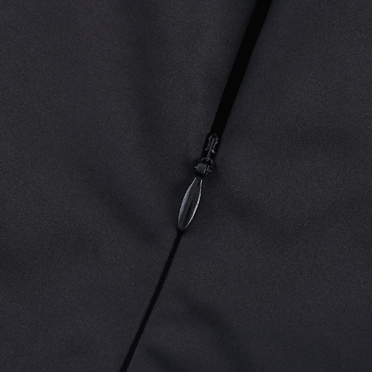 Chiara Mini Dress - Off - Shoulder Style - Sleeveless - Multi - Layered - Fitted Waist