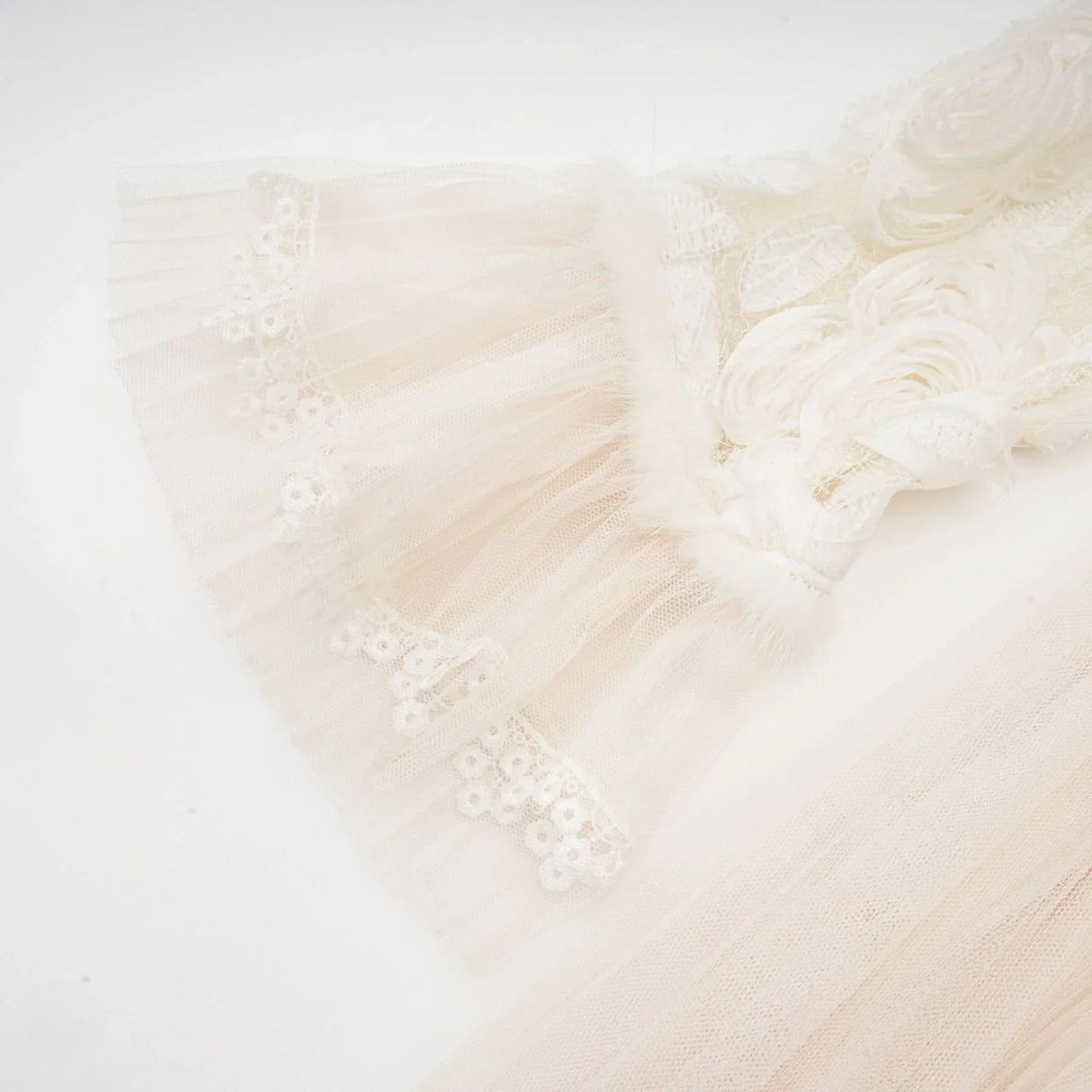 Colomba Midi Dress – Tulle Panels – Floral Appliqué – Fully Pleated