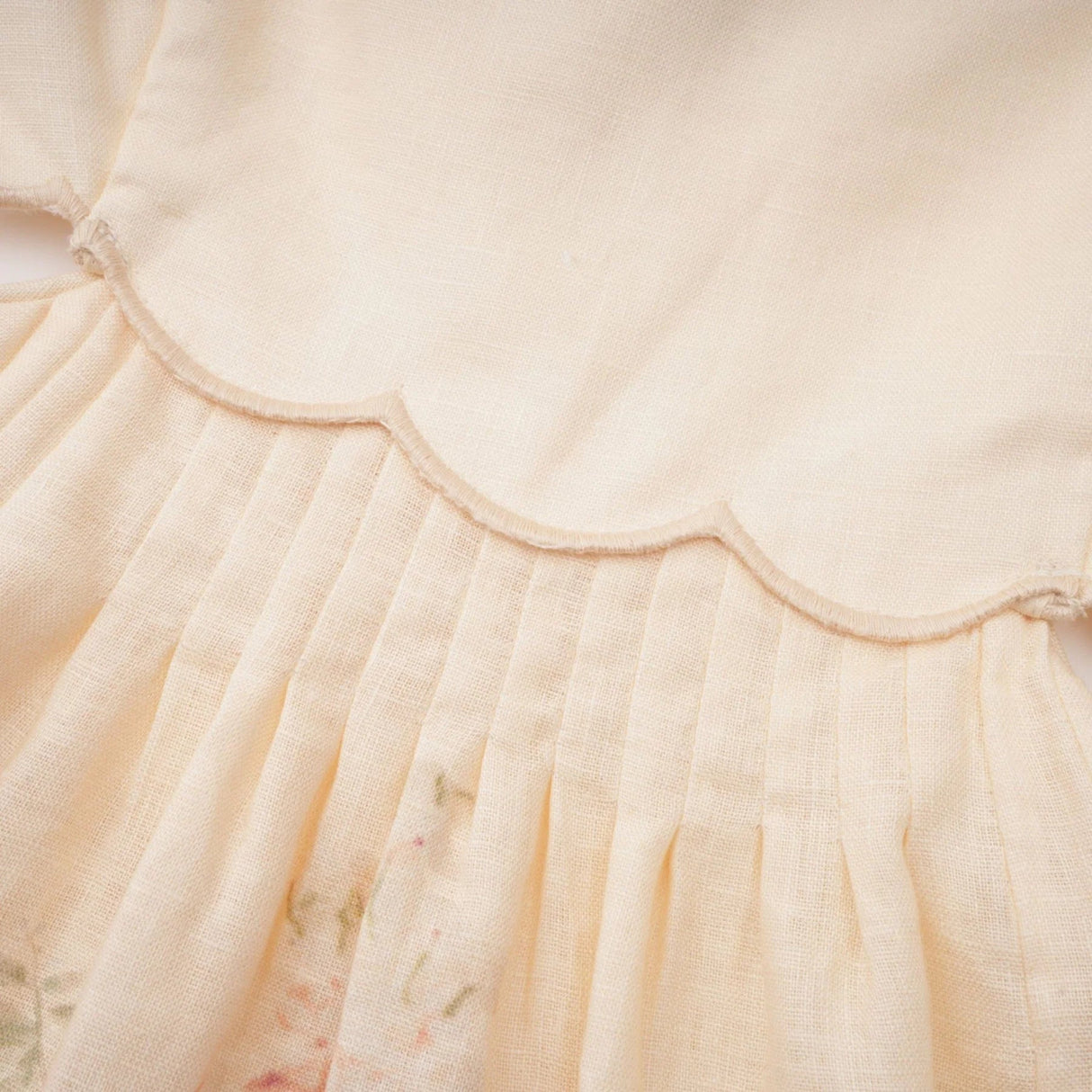 Costanza Midi Dress Floral Print & Cut - Out Neutrals