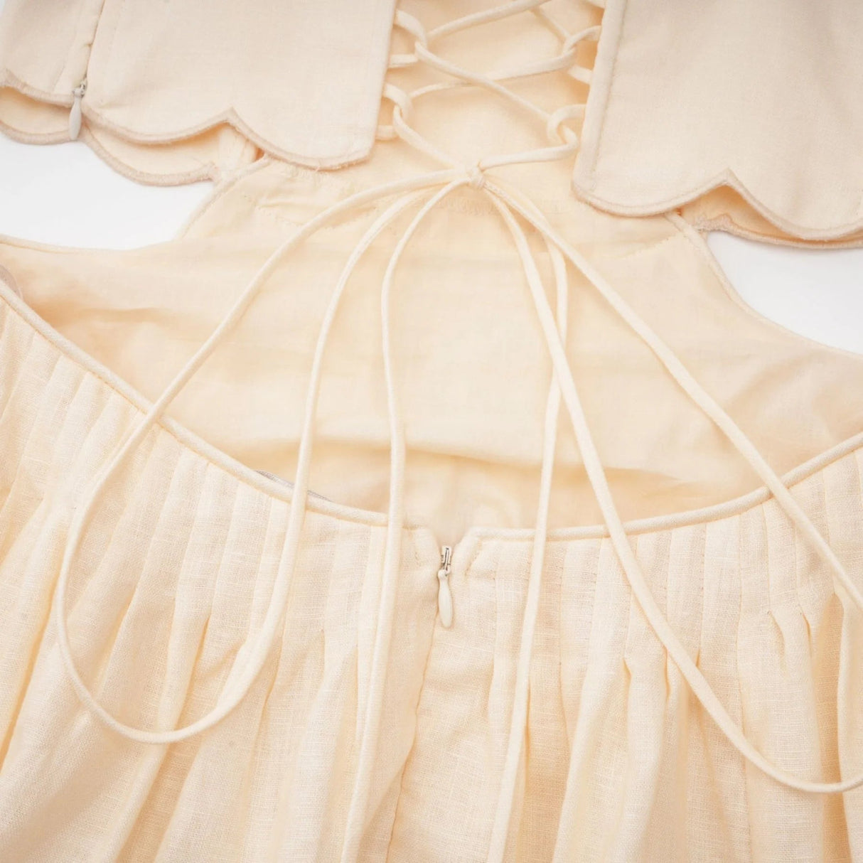 Costanza Midi Dress Floral Print & Cut - Out Neutrals