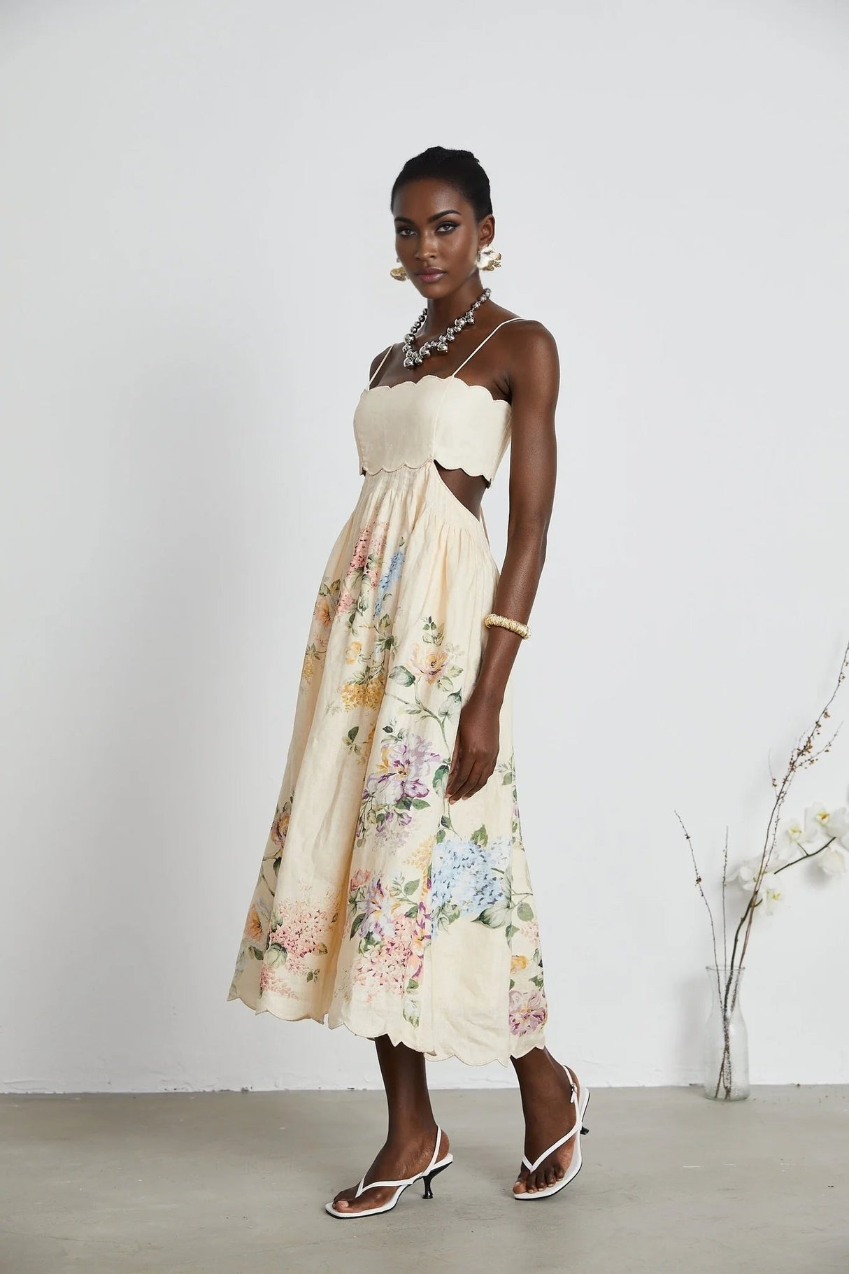 Costanza Midi Dress Floral Print & Cut - Out Neutrals