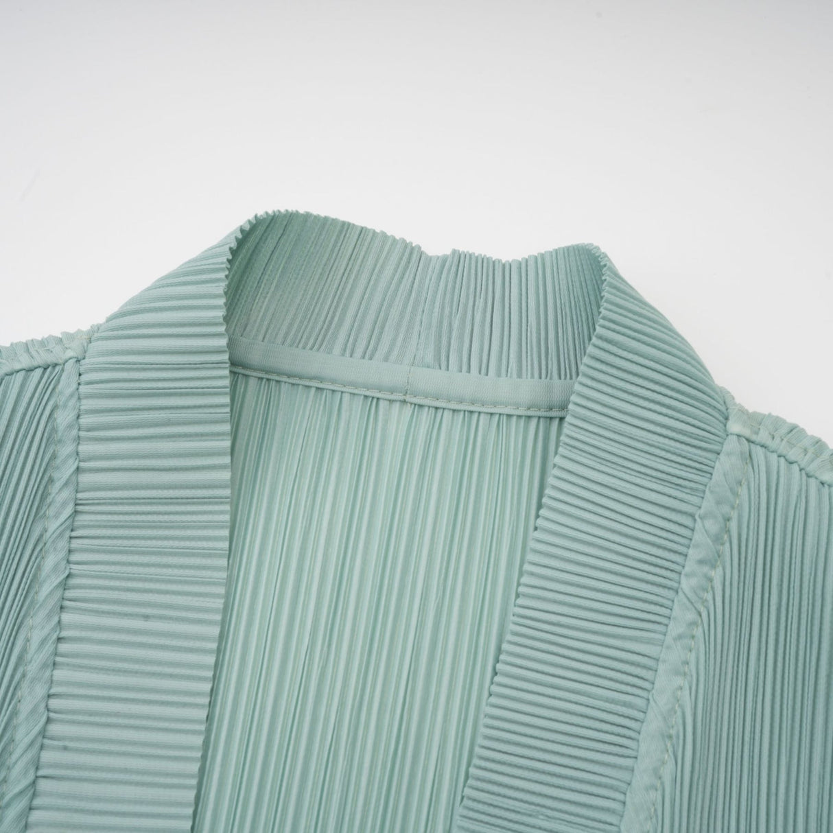 Cynthia Dress & Coat - Long Sleeve Faux - Flower Design - Elasticated Cuffs - Pleated Midi Dress