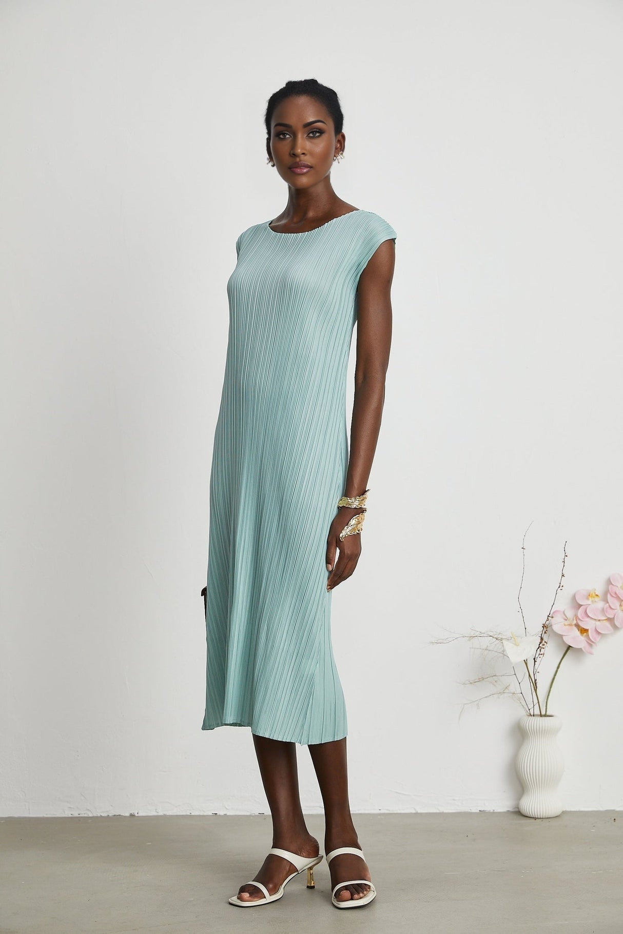 Cynthia Dress & Coat - Long Sleeve Faux - Flower Design - Elasticated Cuffs - Pleated Midi Dress