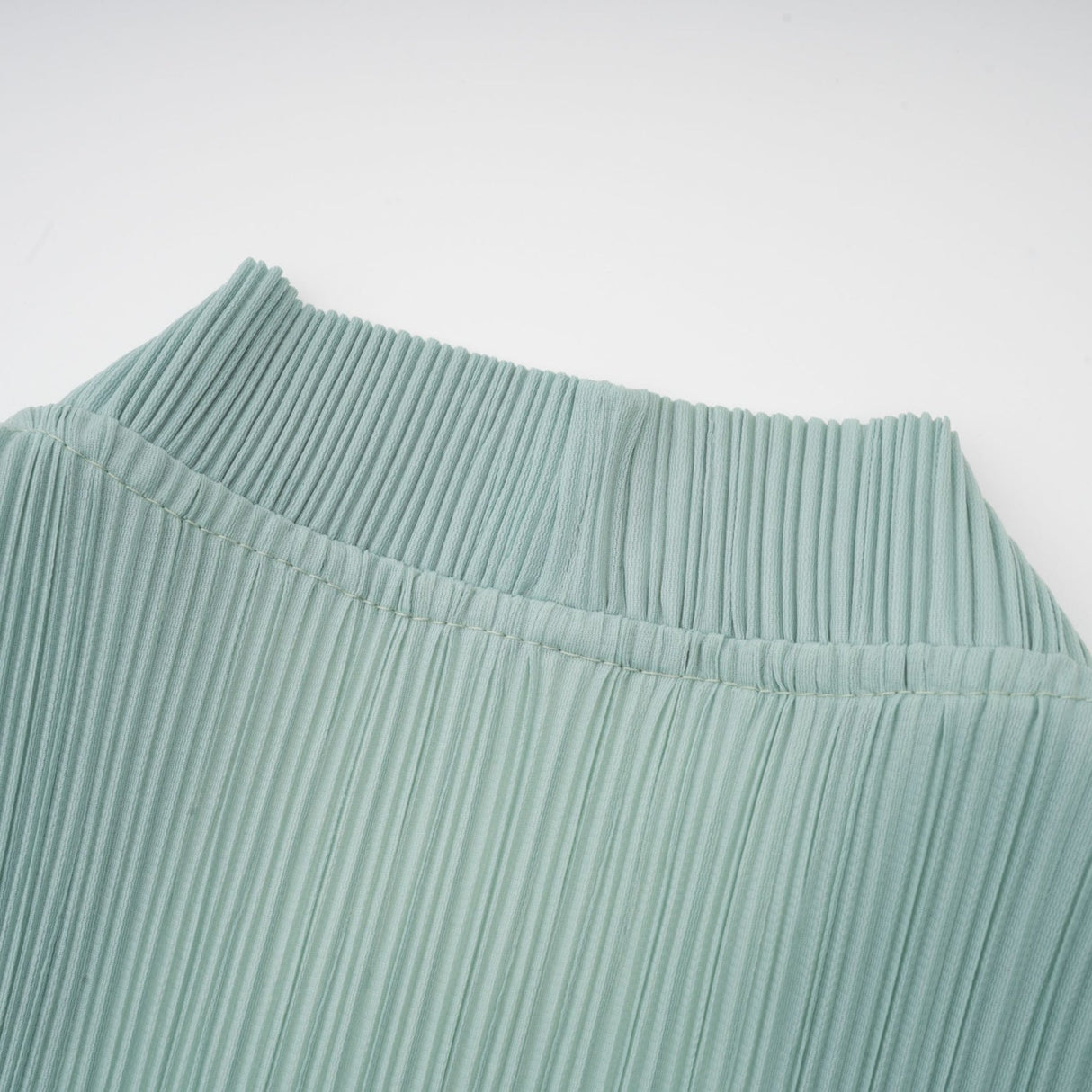 Cynthia Dress & Coat - Long Sleeve Faux - Flower Design - Elasticated Cuffs - Pleated Midi Dress