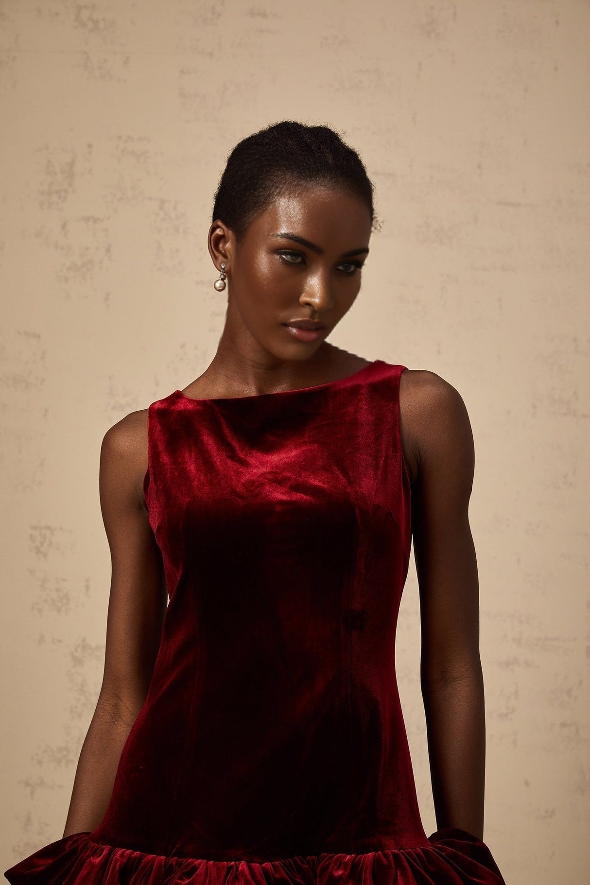 Dallas Mini Dress - Bateau Neck - Sleeveless - Velvet Effect - Peplum Hem - Rear Zip Fastening