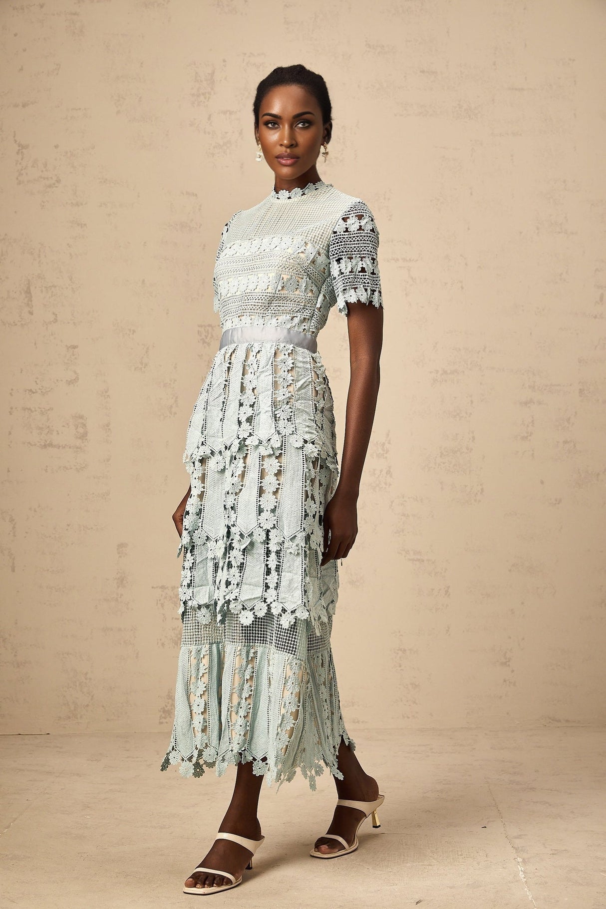 Daria Floral Midi Dress - Short Sleeved - Round Neckline - Lace Trim - Cut - out Design