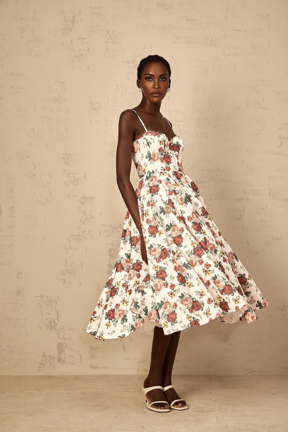 Delilah Midi Dress White Rose Print Flounce Sweetheart Boned & Zip