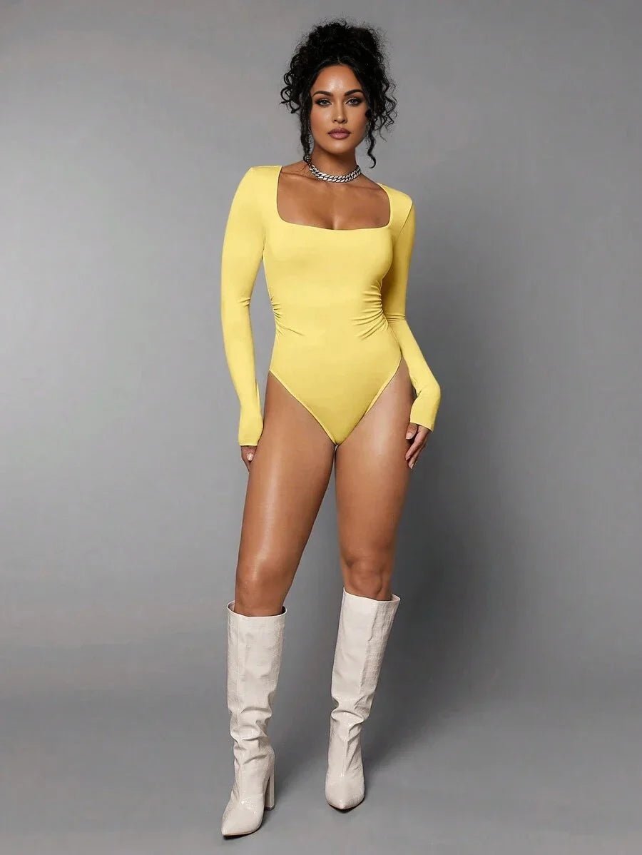 Denise Bodysuit - Slim Fit - Long Sleeve - Casual Style - Square Neckline - High Stretch - Knitted Fabric - Natural (mid Waist) Waist Line
