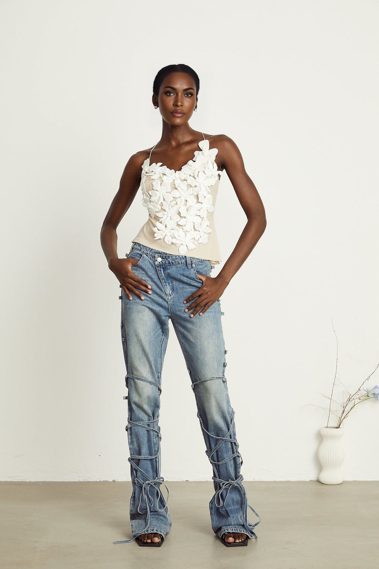 Diana Jeans - Strap Detailing - Whiskering Effect - Off - Center Button Fastening - Five Pockets