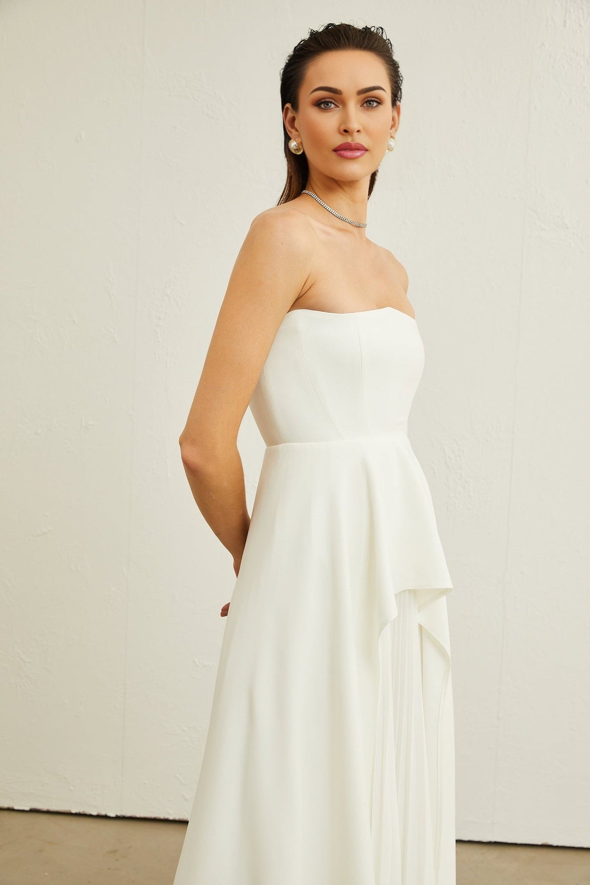 Diletta Maxi Dress - Strapless Sleeveless Design - Off - The - Shoulder Style - Pleated with Ruffled - Cut Trim - Rear Zip Fastening