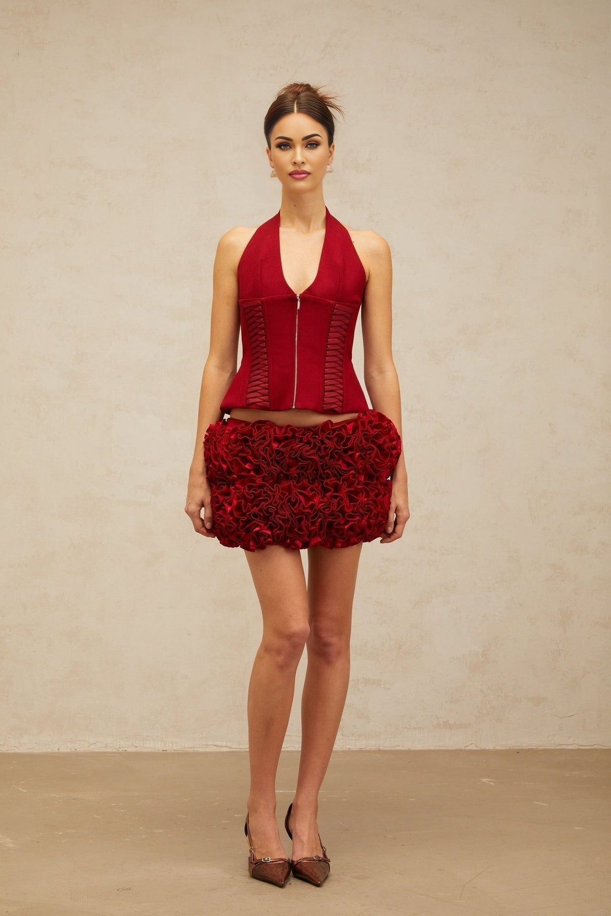 Dorotea Lace - up Top - Halterneck - Sleeveless - Open back - Bodycon design