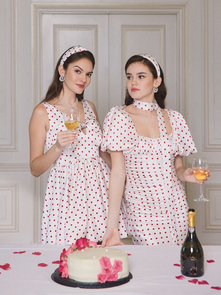 Dress - Ruched Bodycon Silhouette - Polka Dot Print - Puff Sleeves - Figure - Hugging Fit