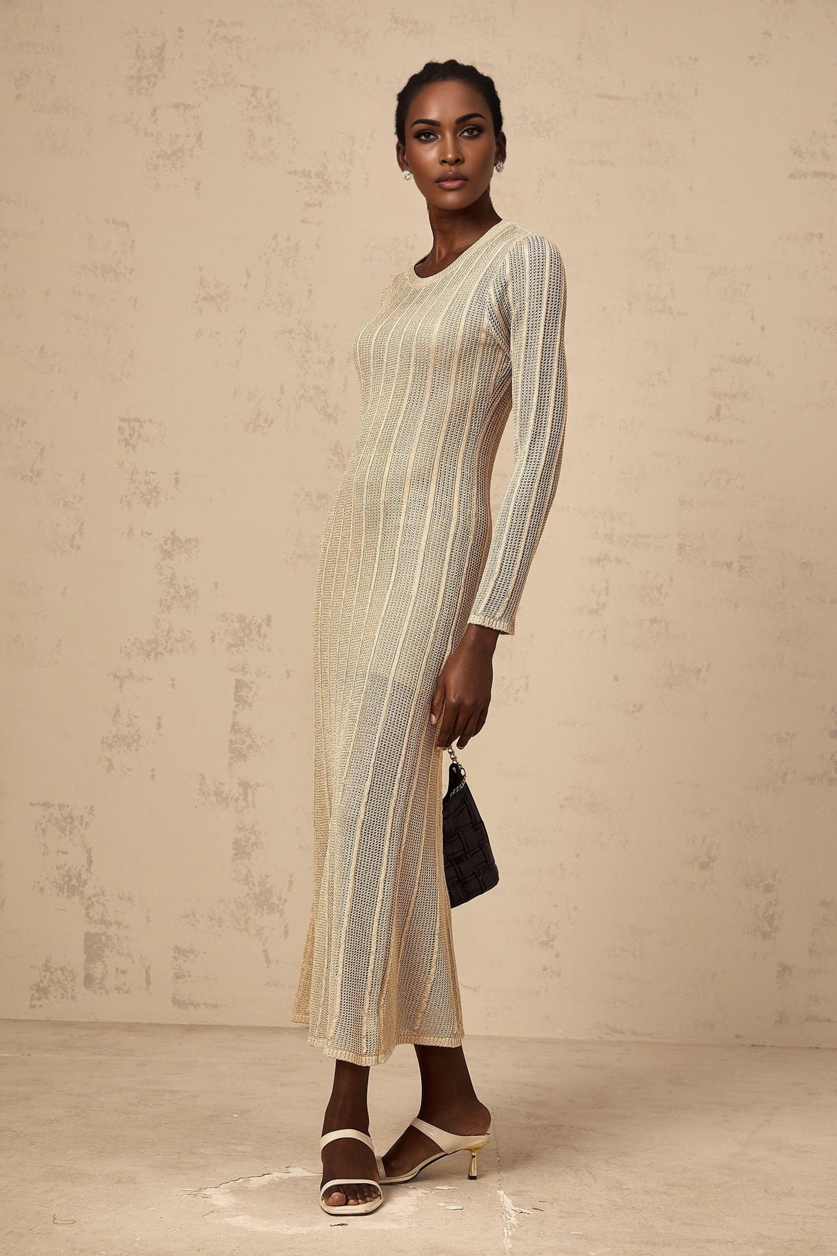 Dylan Midi Dress - Round Neck - Long Sleeves - Knitted Construction - Fitted Silhouette