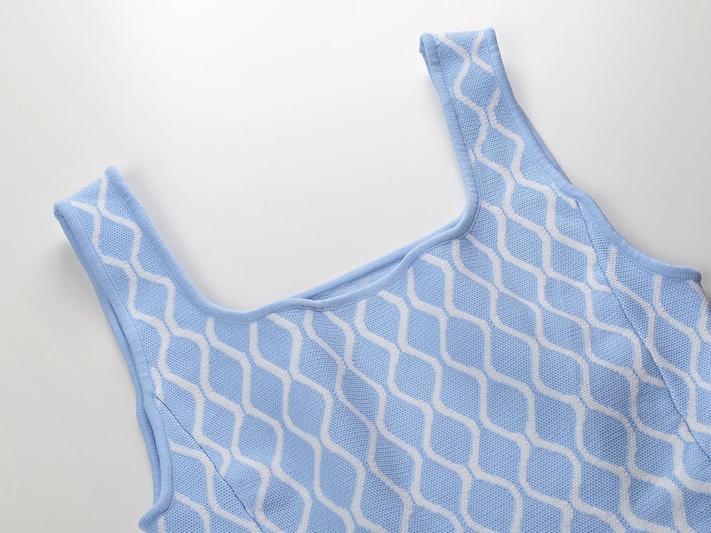 Egle Dress - Flared A - Line Silhouette - Wavy Pattern - Square Neckline - Lightweight Breathable Fabric - Retro - Inspired Trendy Design