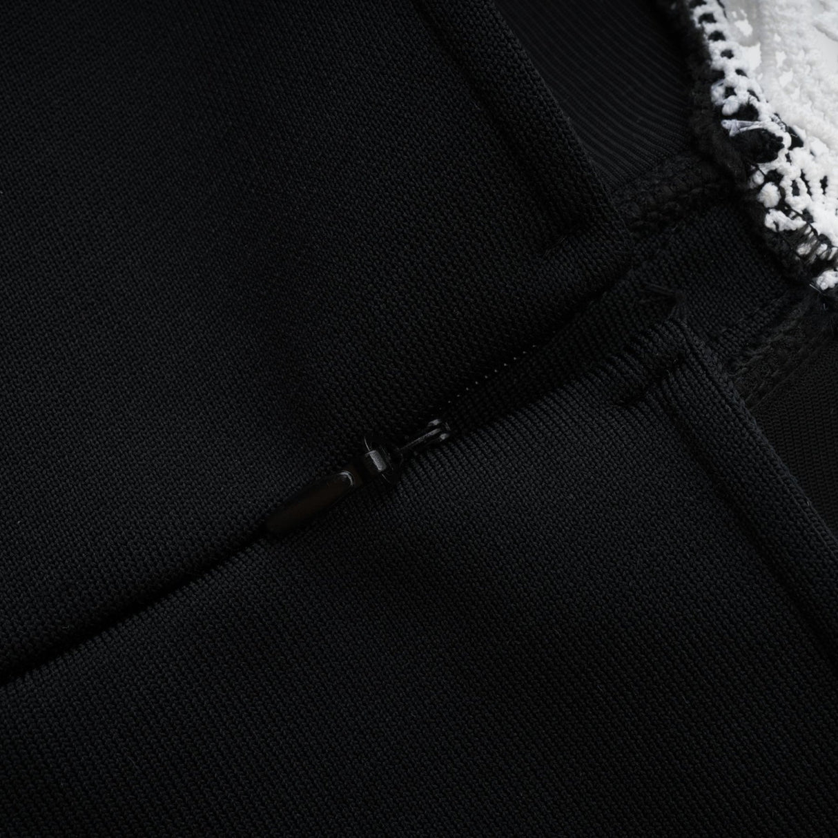 Elena Dress - halter neck Sleeveless Bustier Lace - Trim Mermaid Midi