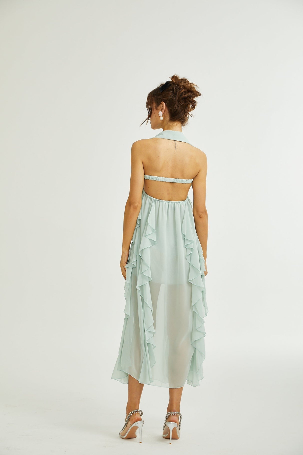 Eleonora Midi Dress - Halterneck Neckline - Sleeveless - Pleated Skirt - Ruffled Detailing