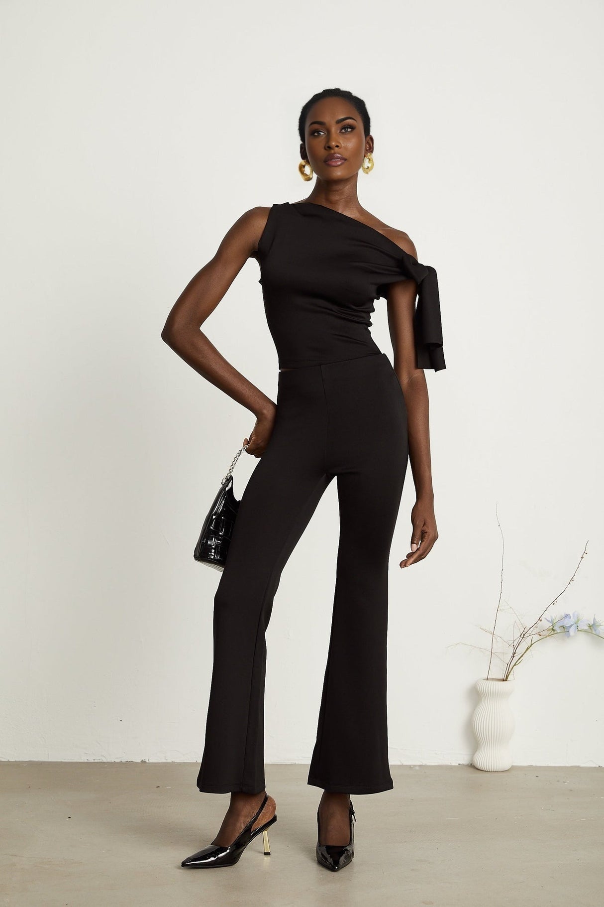 Eleonora Top & Trousers Set - Sleeveless One Shoulder - Knitted Construction - High - Waisted Flared Legs