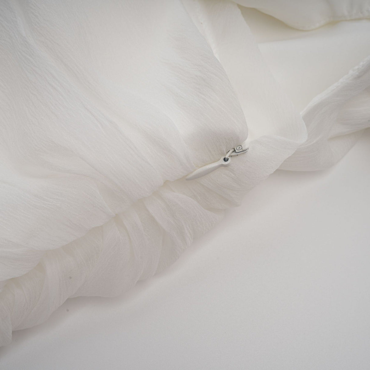 Elisabetta Top & Trousers - One - shoulder design - Smocked design - Asymmetric hem - Pleat detailing