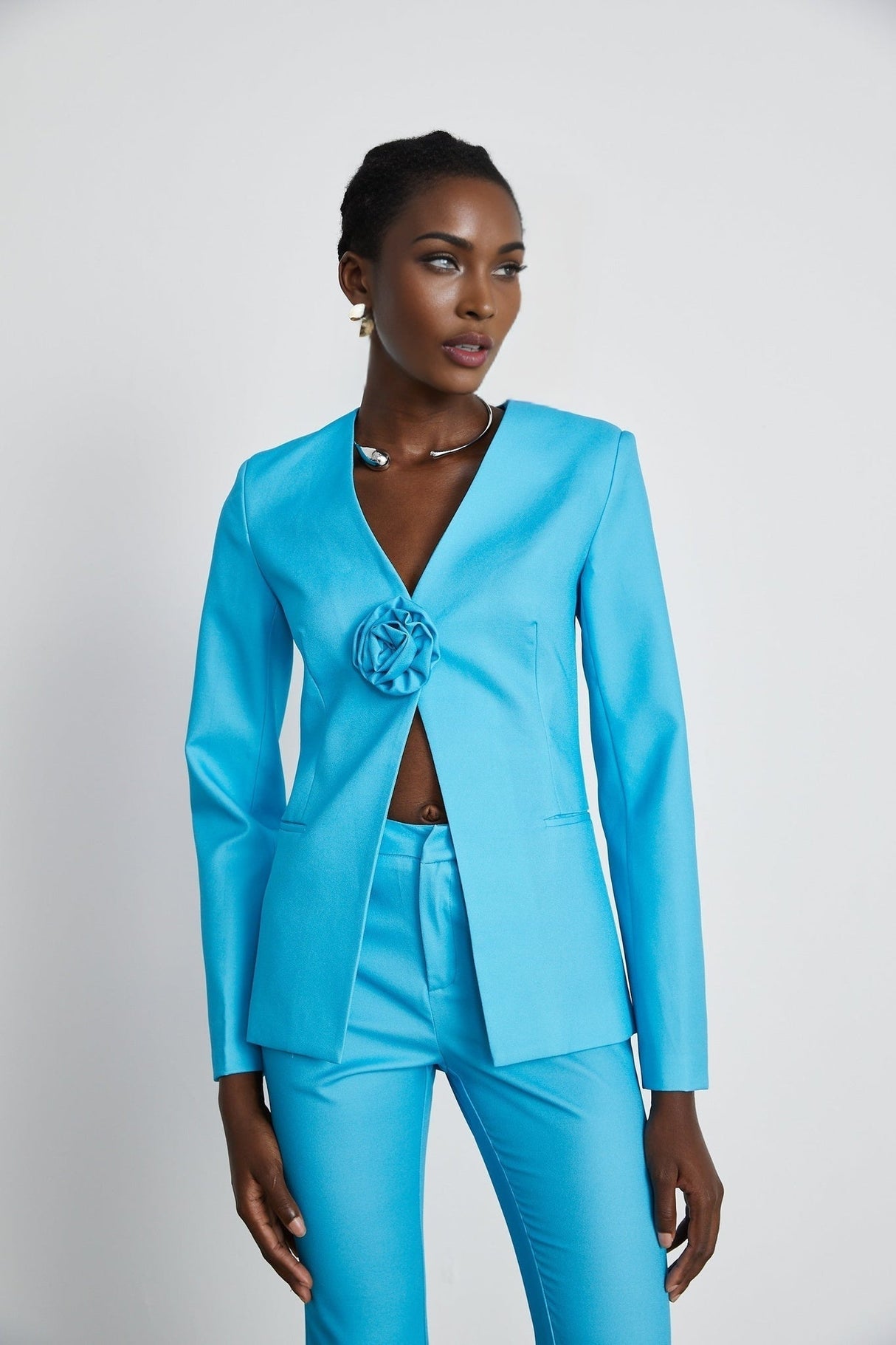 Emilia Jacket & Trousers Set - V Neck Design - Floral Appliqué - High Waist Flared Trousers - Front Button Fastening - Stylish Ensemble