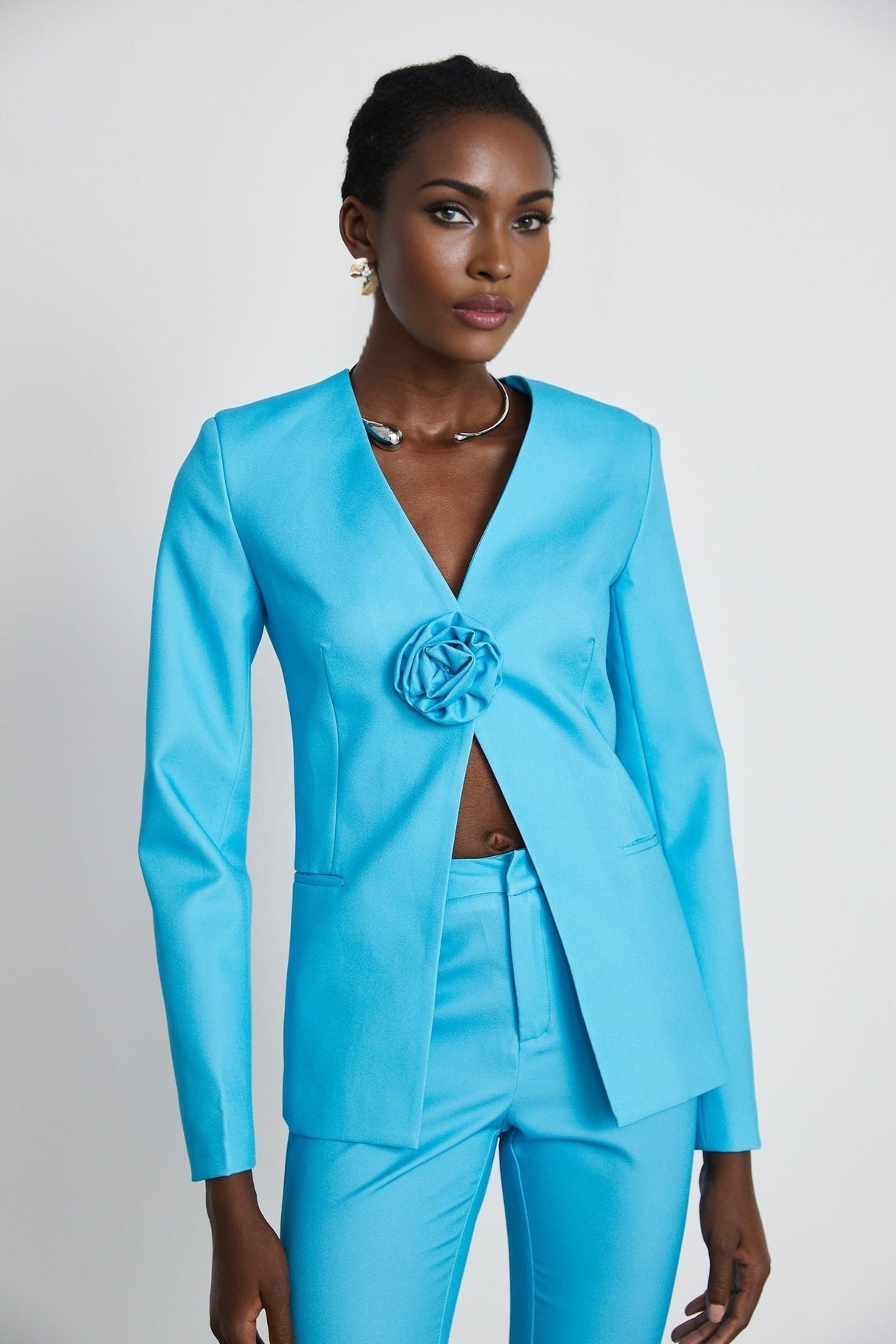 Emilia Jacket & Trousers Set - V Neck Design - Floral Appliqué - High Waist Flared Trousers - Front Button Fastening - Stylish Ensemble