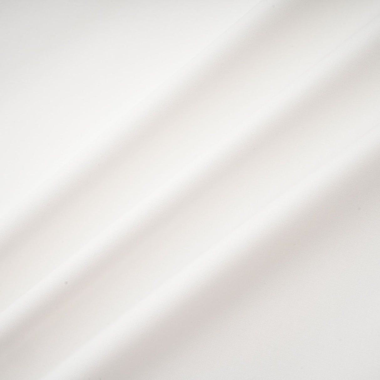 Emma Shirt - Lapels - Long Sleeves - V Neck - Buttoned Cuffs