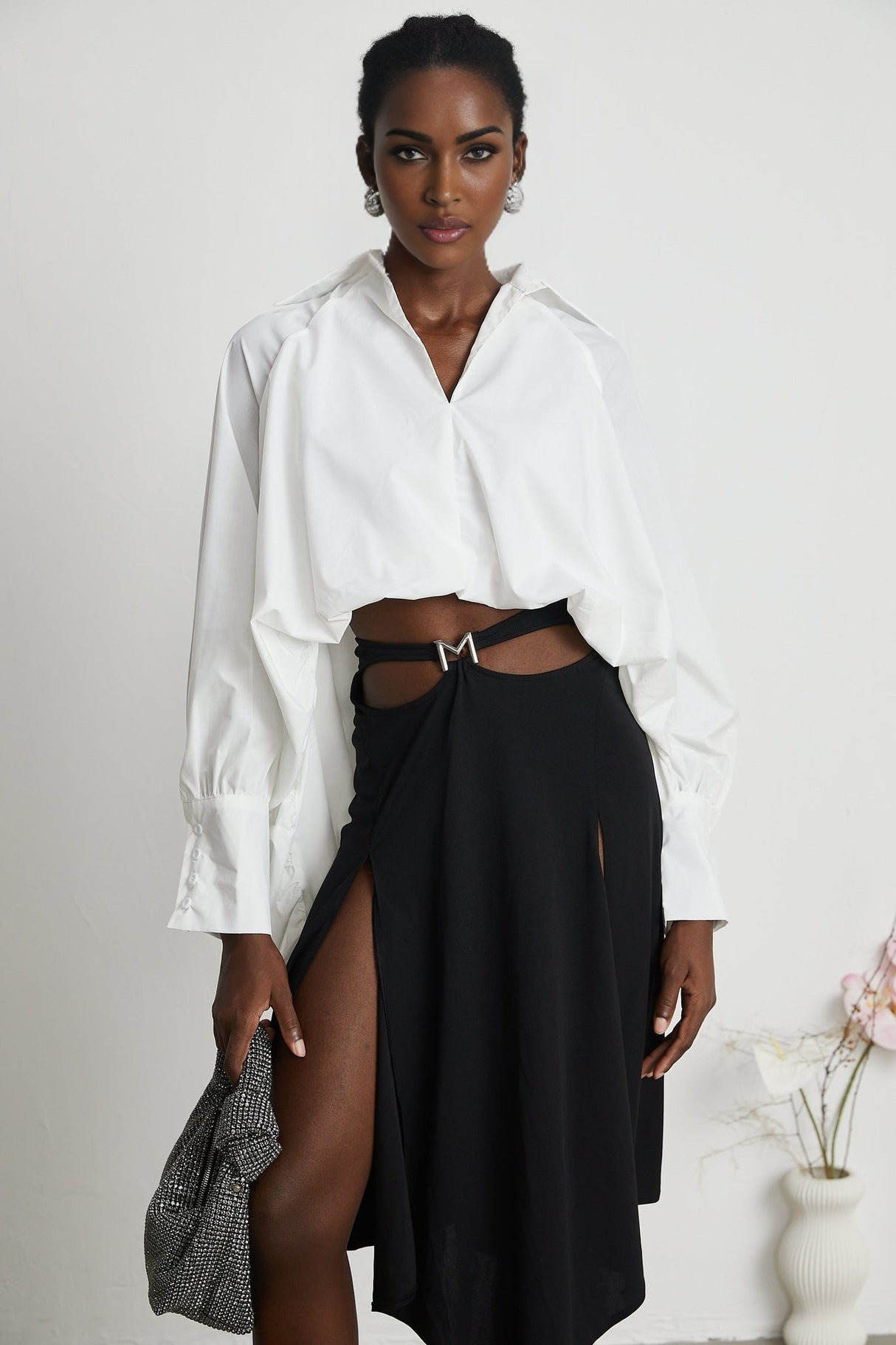 Emma Shirt - Lapels - Long Sleeves - V Neck - Buttoned Cuffs