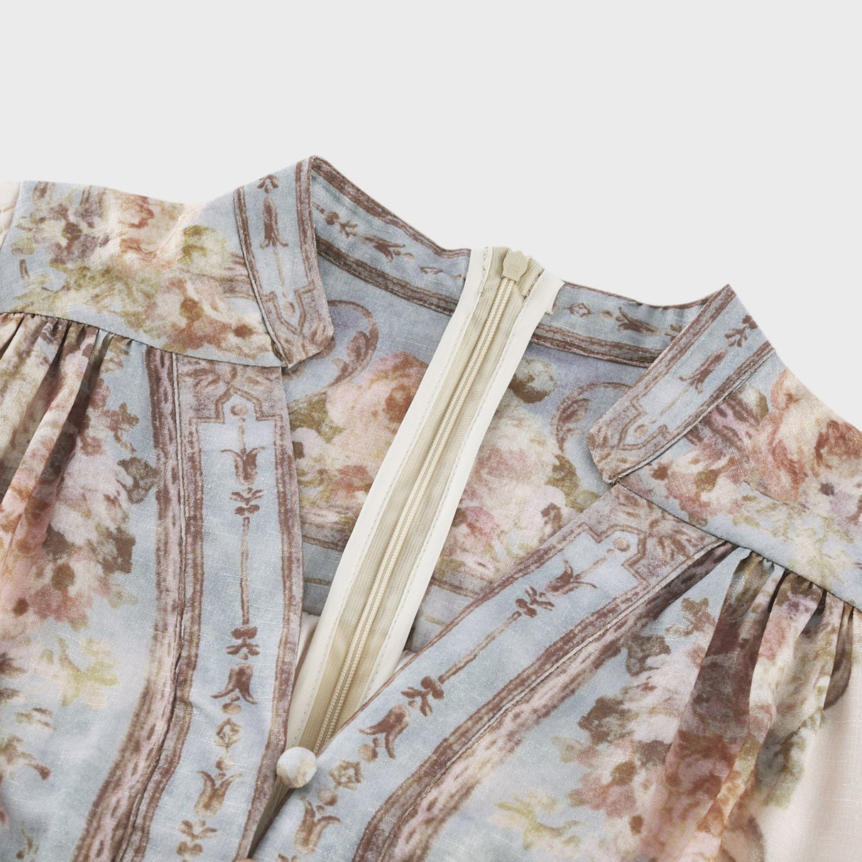 Enrica Midi Dress - Long Sleeves - V - Neck - Floral Print