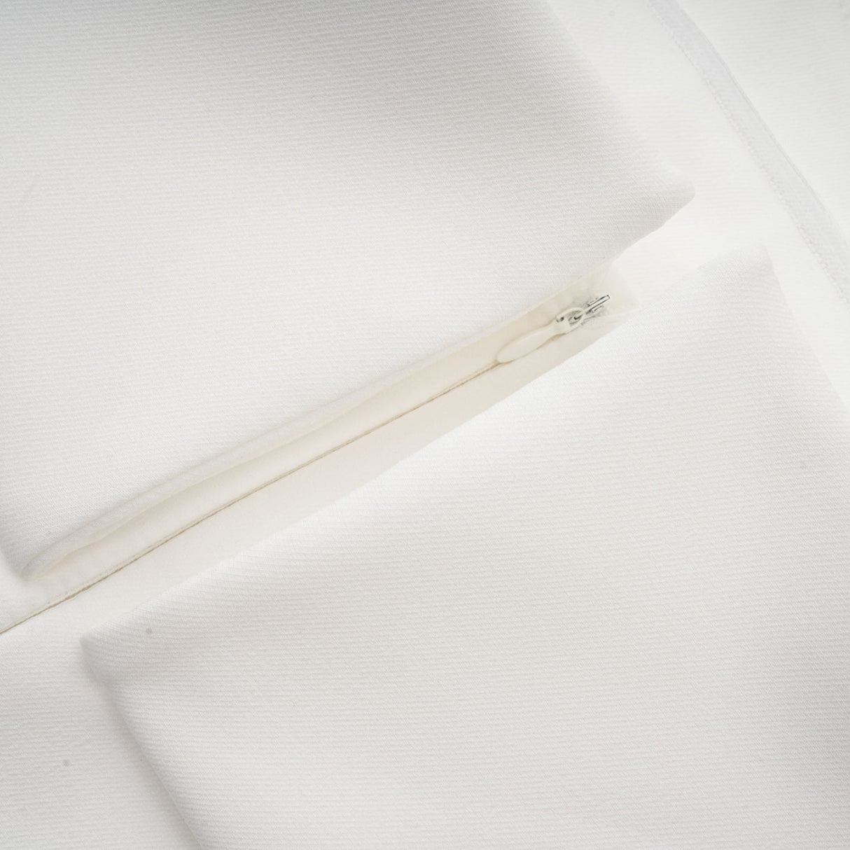 Eulalia Mini Dress - Off the Shoulder Style - Sleeveless Design - Cinched Waist - Puff Skirt