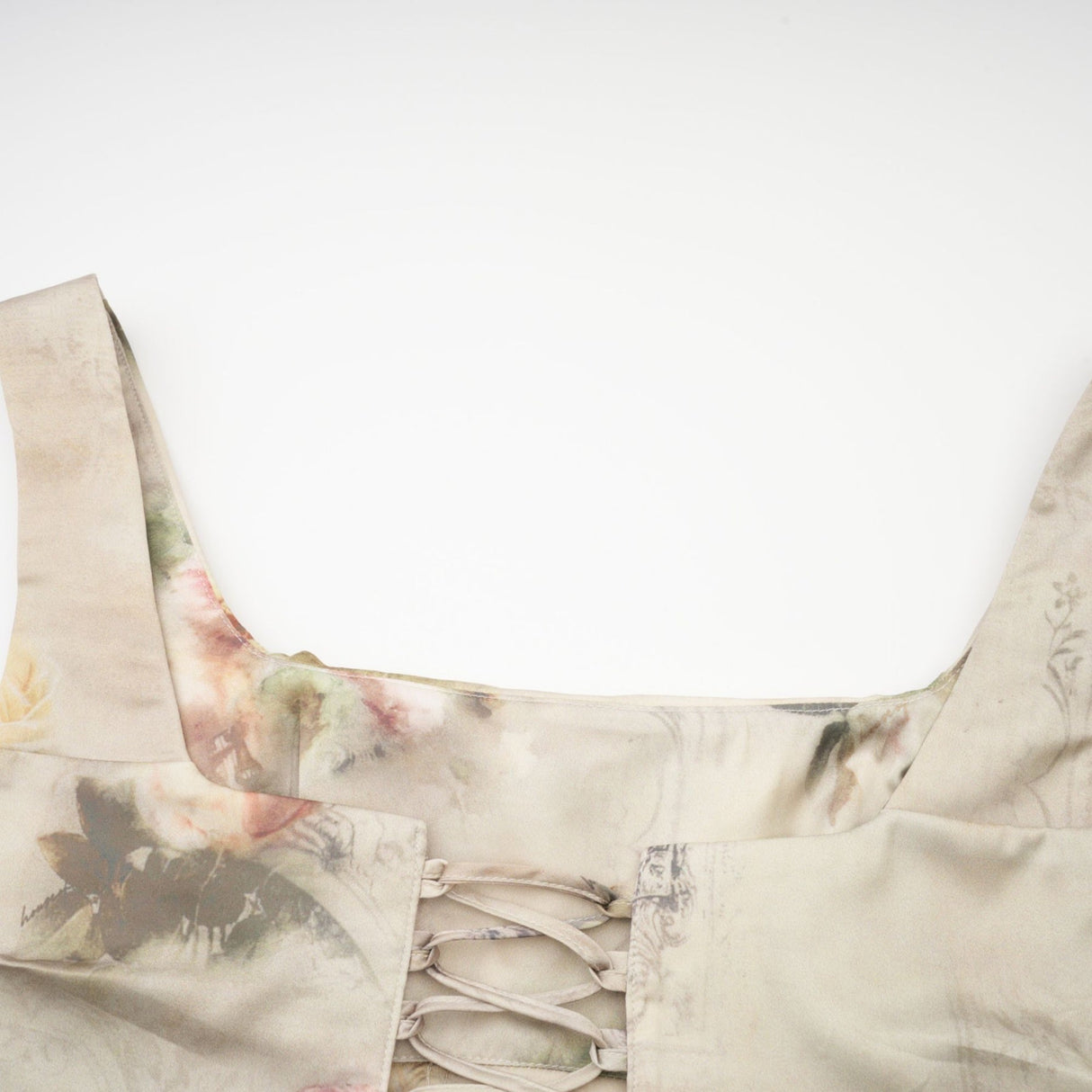 Fabiola Midi Dress – Sleeveless – Wide Shoulder Straps – All - over Floral Print