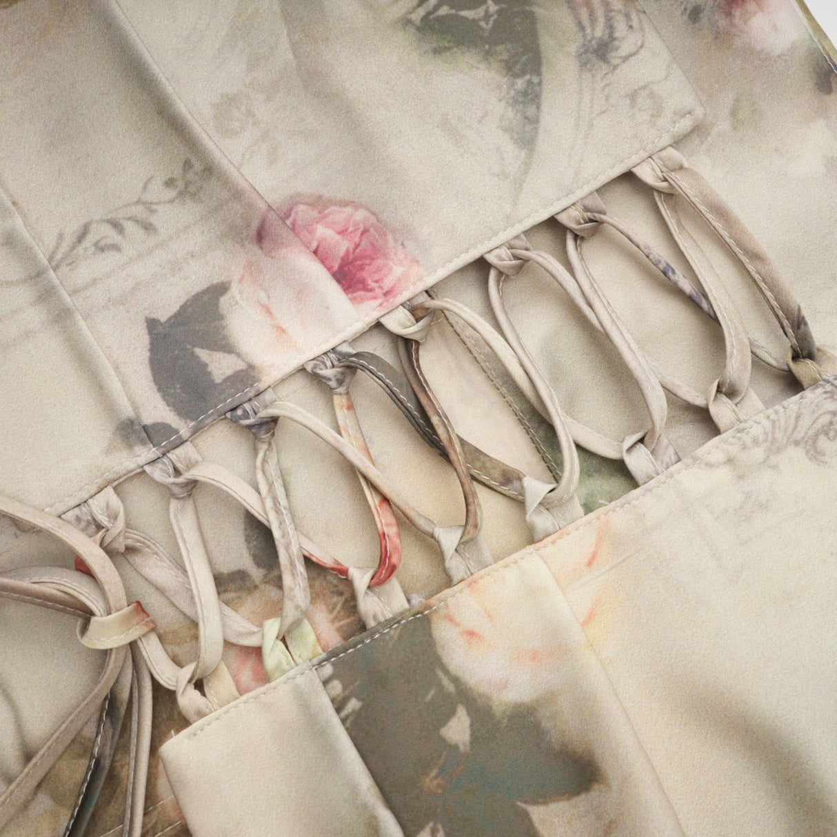 Fabiola Midi Dress – Sleeveless – Wide Shoulder Straps – All - over Floral Print