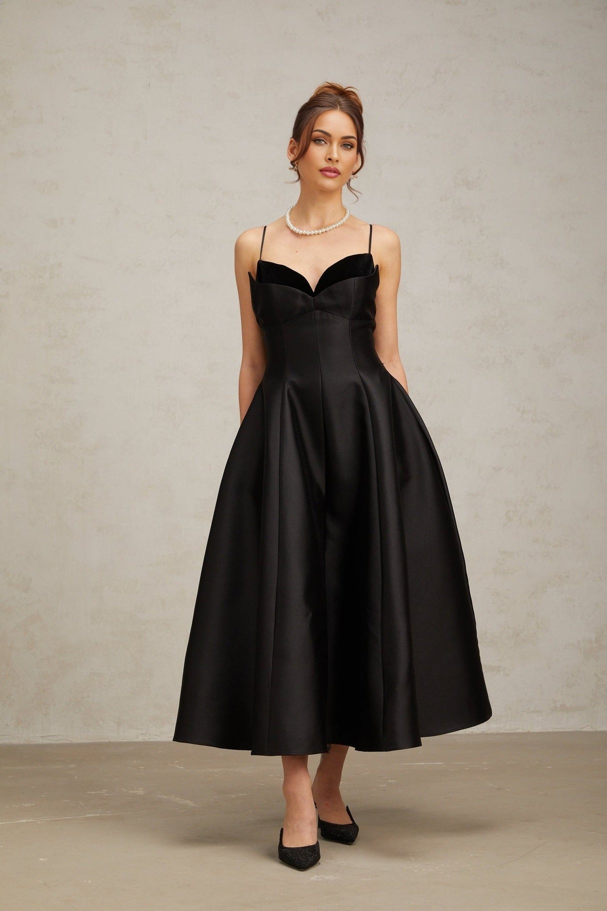 Felicita Midi Dress - V Neck - Sleeveless - Flared Skirt - Splicing Design - Rear Zip Fastening