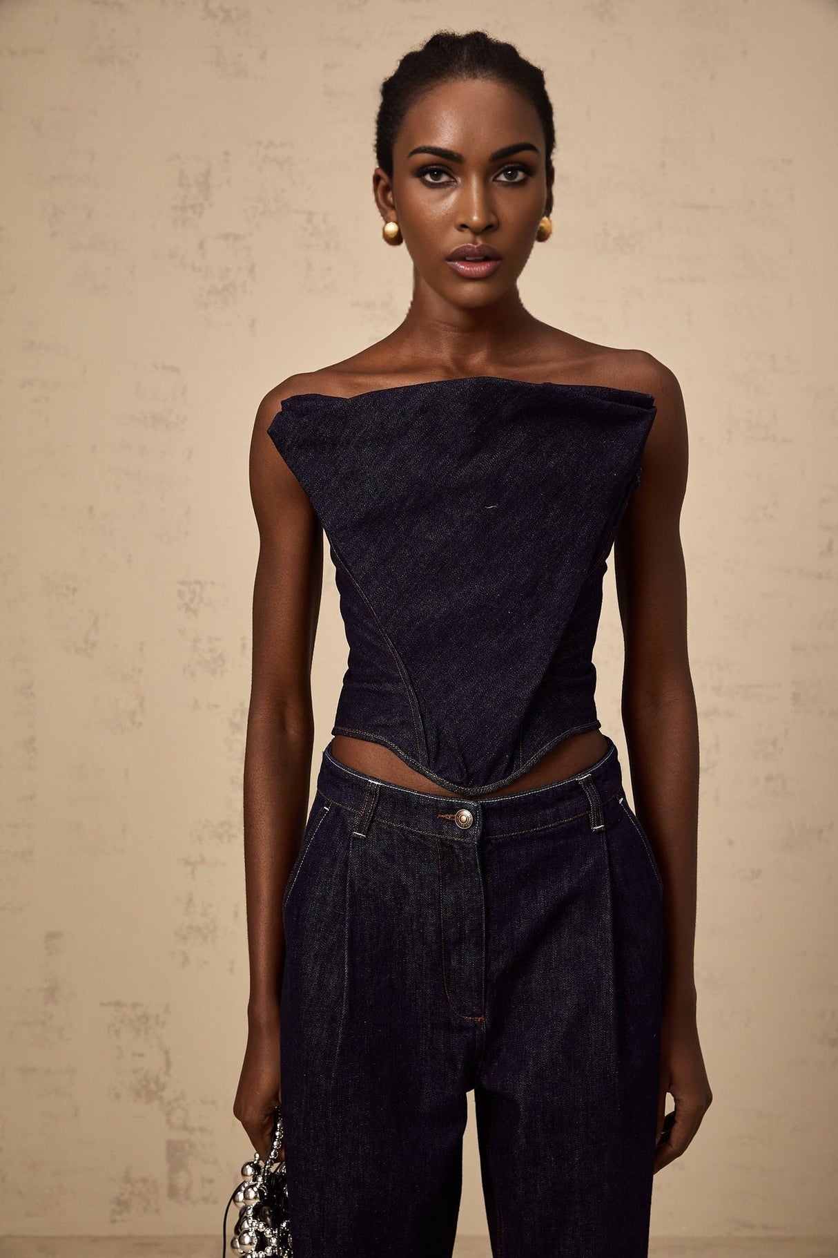 Filippa Denim Top - Off - the - shoulder Design - Contrast Stitching - Cinched Waist - Rear Zipper