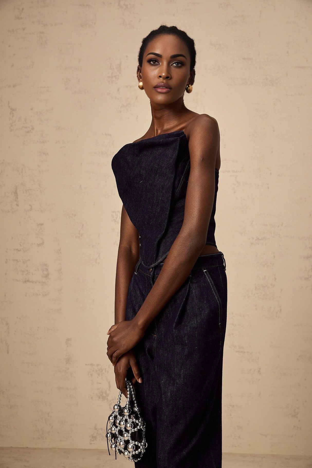 Filippa Denim Top - Off - the - shoulder Design - Contrast Stitching - Cinched Waist - Rear Zipper