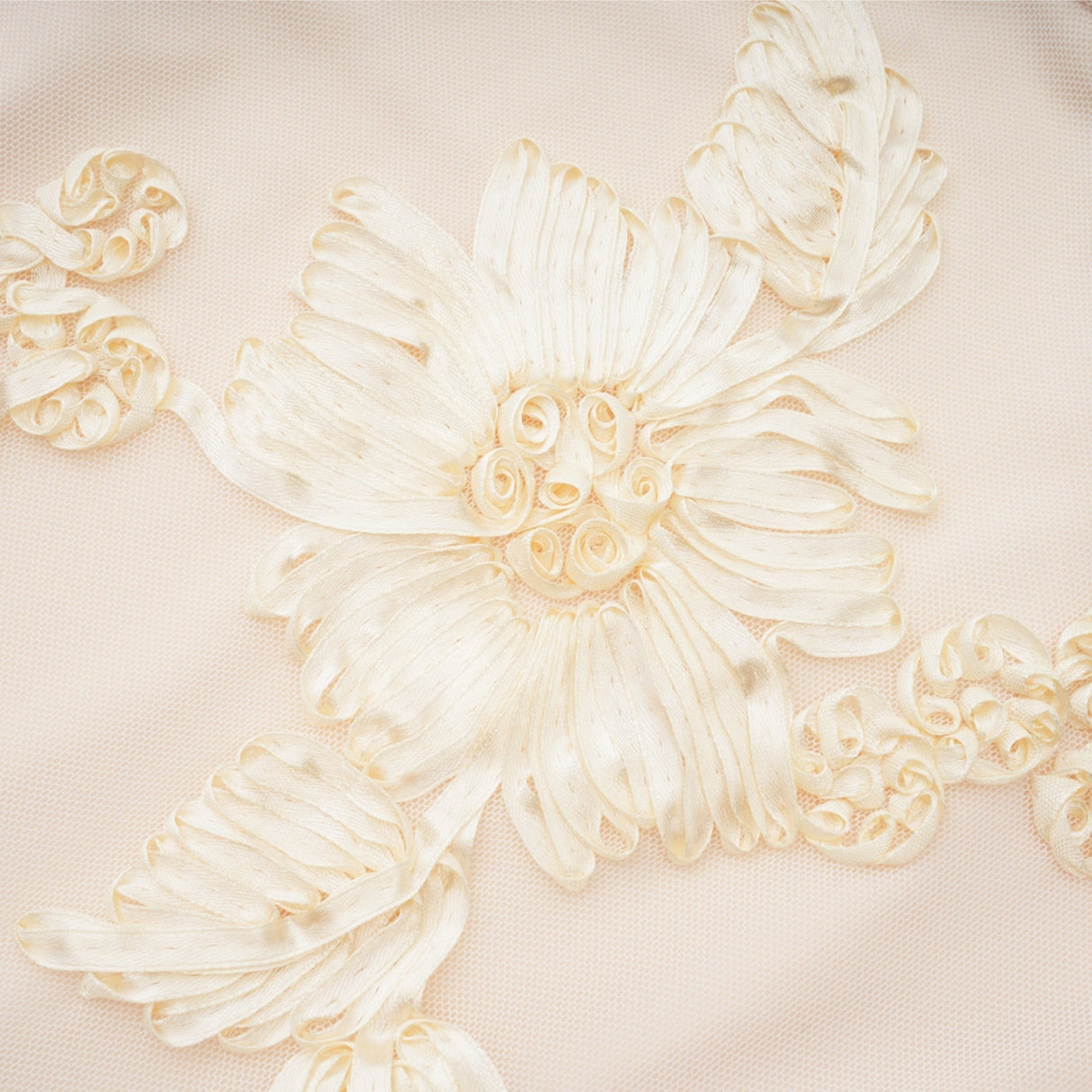 Franca Dress – Long Sleeves – Floral Embroidery – Mesh Detailing