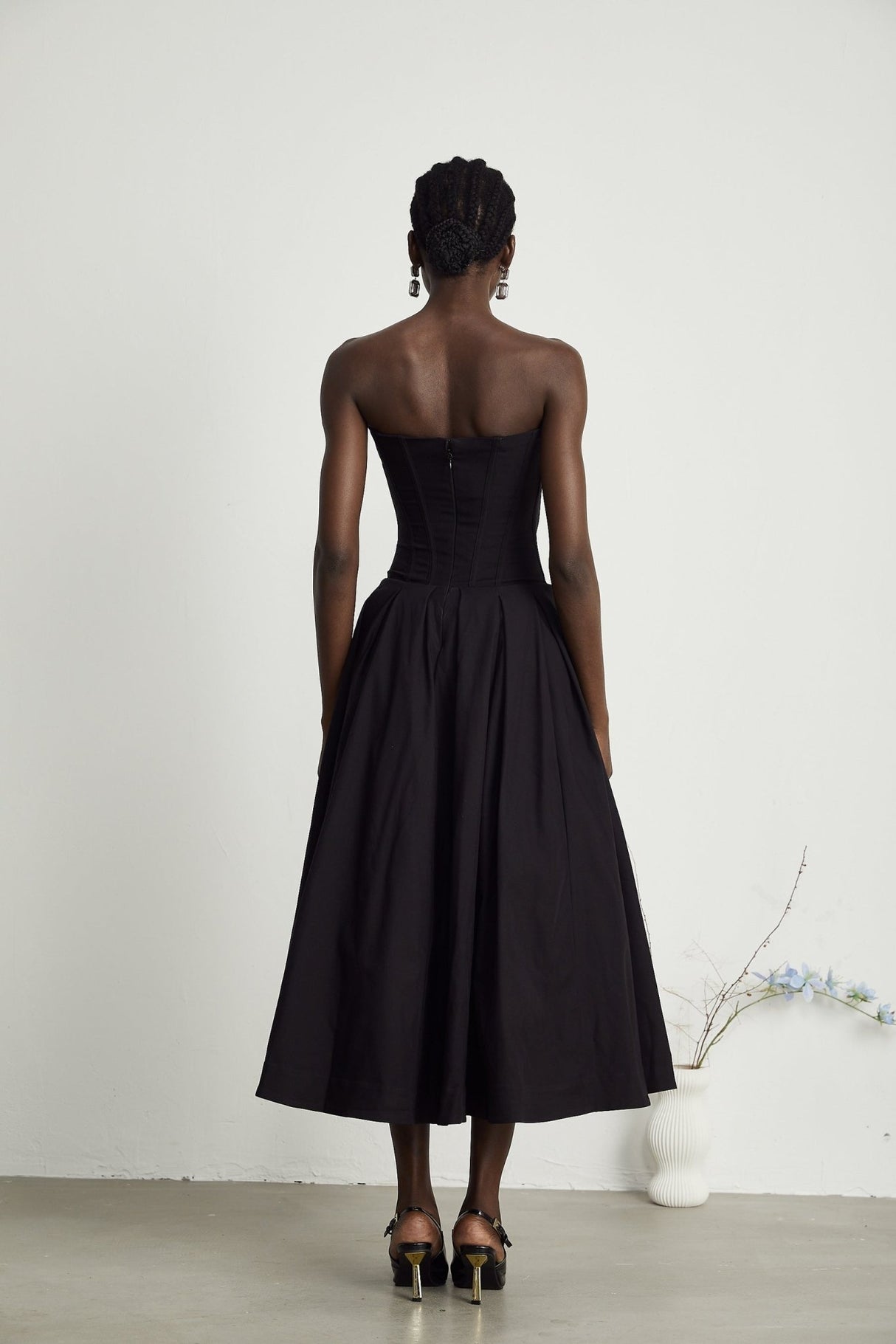 Freya Midi Dress - V - neck - Off - the - shoulder - Corset - style - Pleated Detailing
