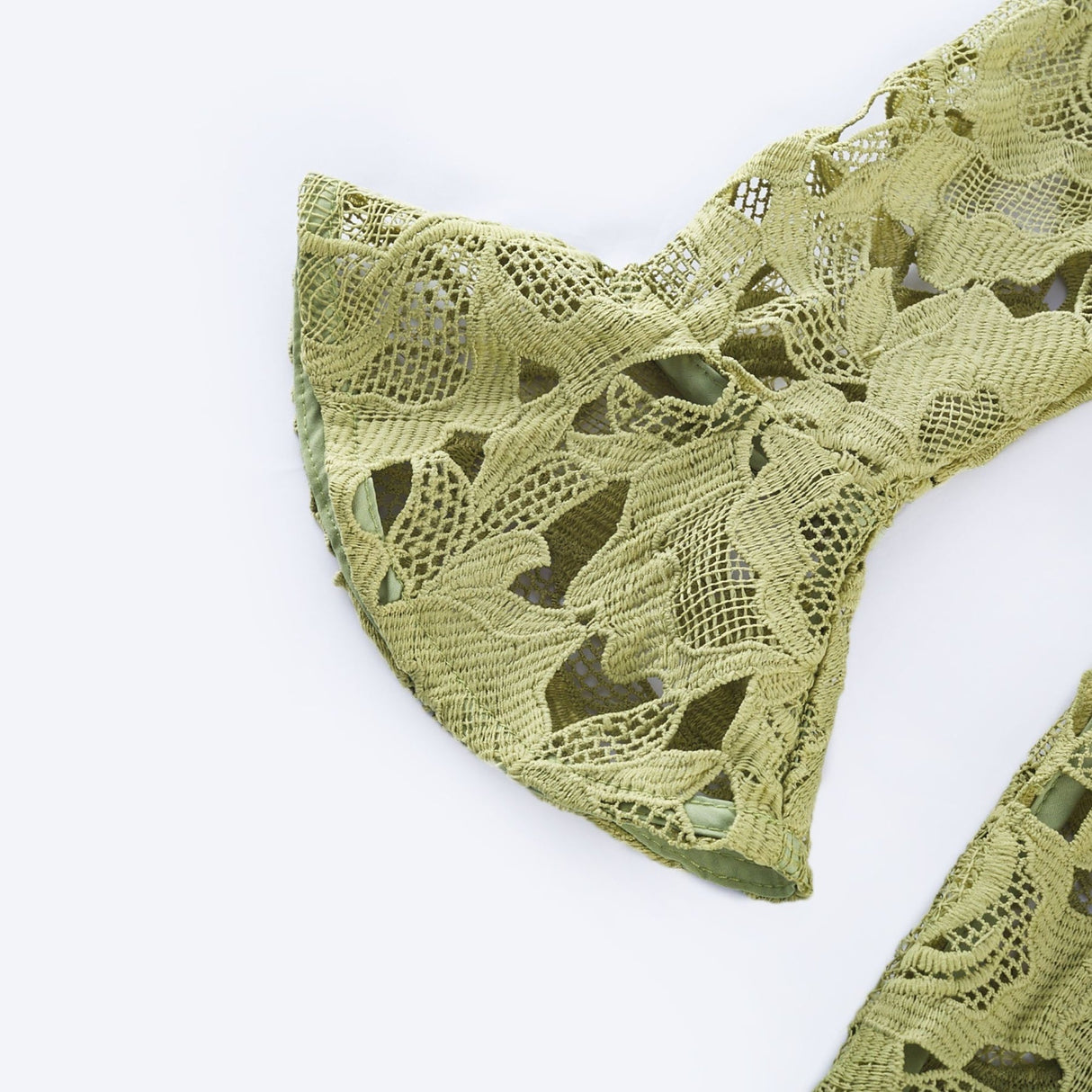 Gabriela Floral Midi Dress - Crew Neck - Long - Sleeved - Elegant Embroidery - Belted Waist