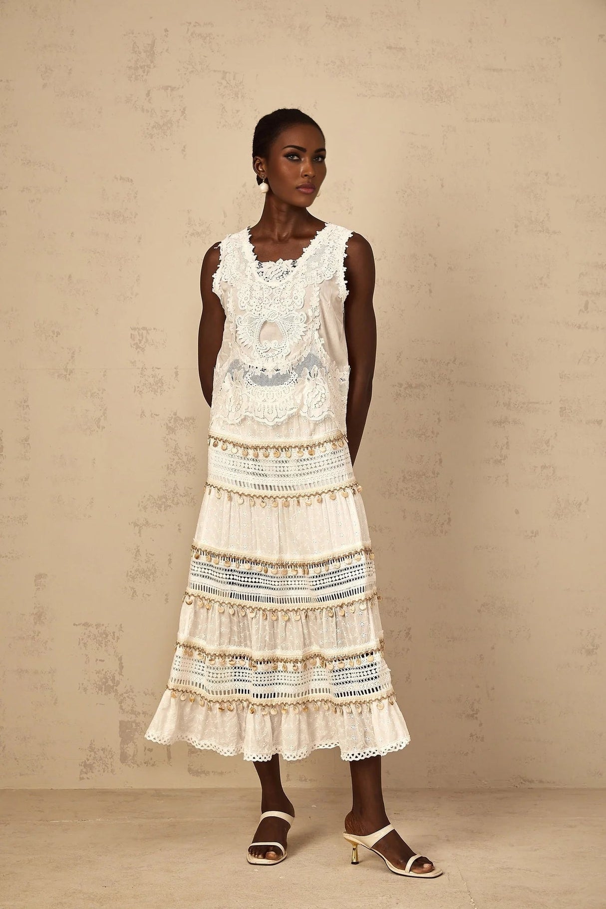 Gemmina Cropped Top White Floral Embroidered Cut - Out