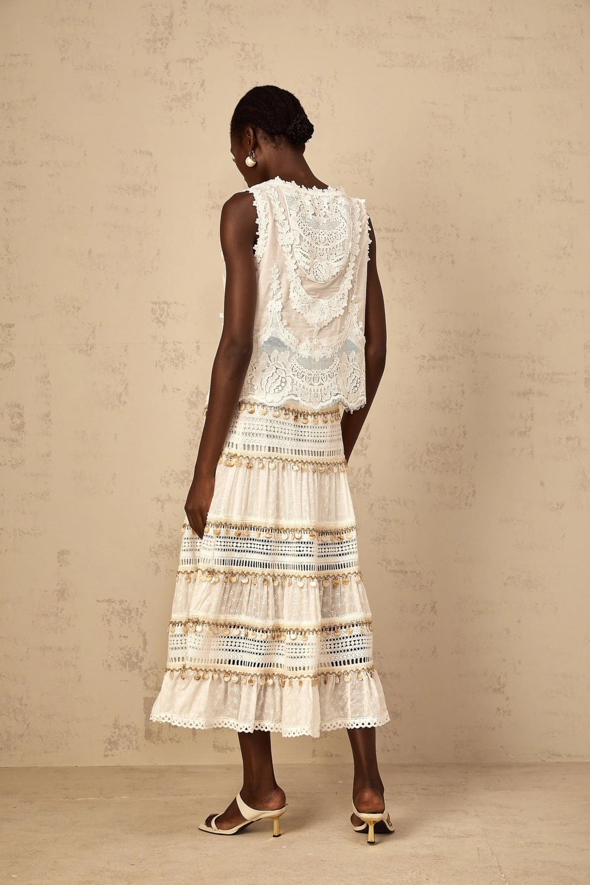 Gemmina Cropped Top White Floral Embroidered Cut - Out