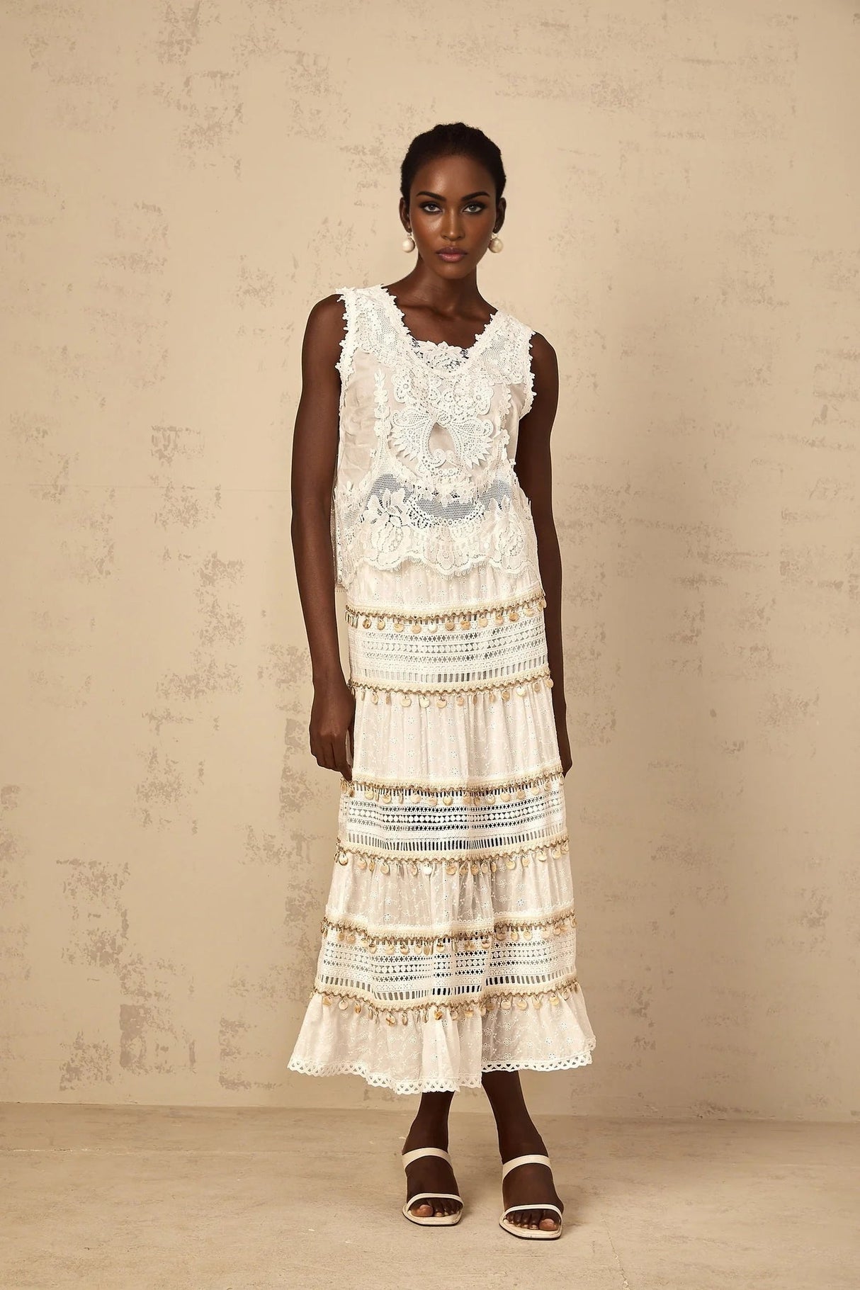 Gemmina Cropped Top White Floral Embroidered Cut - Out