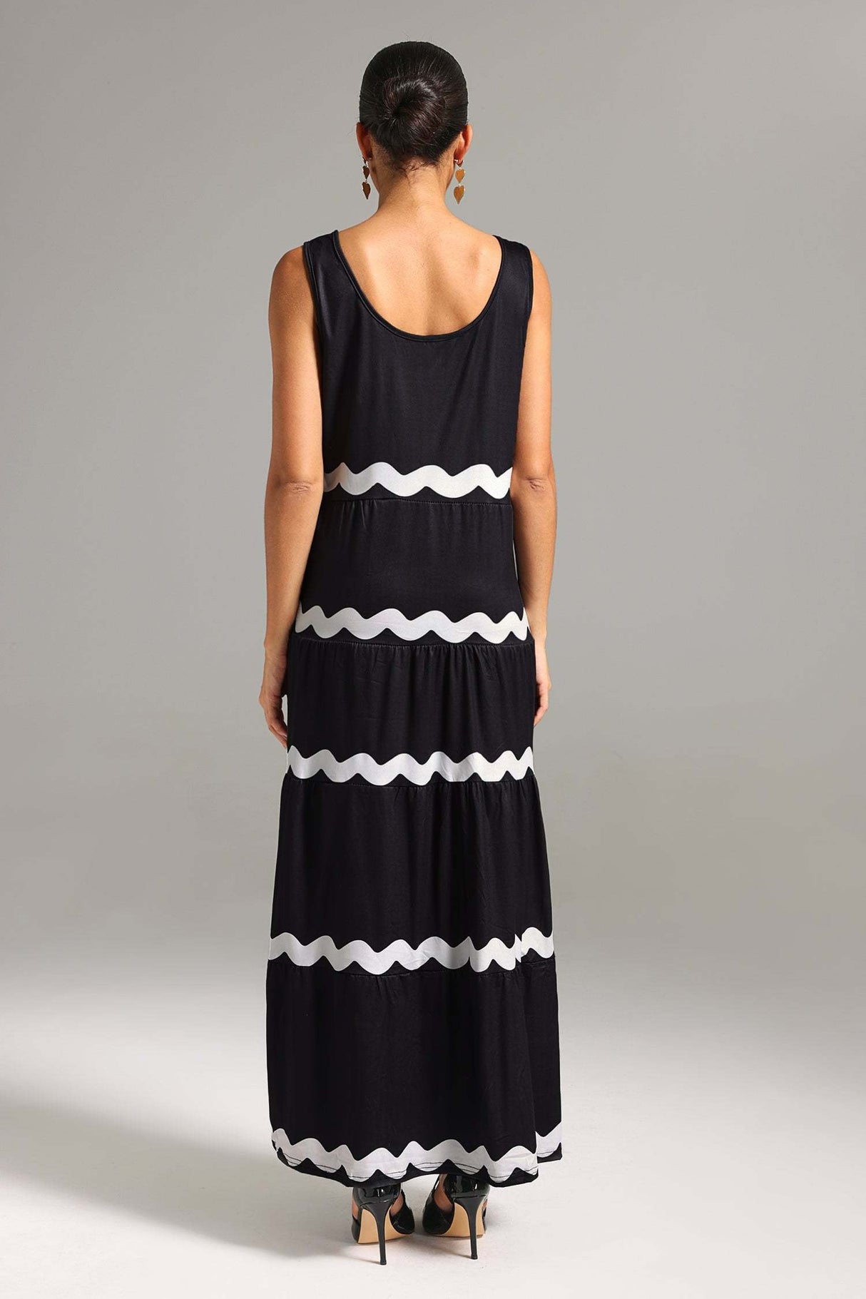 Genoveffa Black Striped Sleeveless Maxi Dress for Women