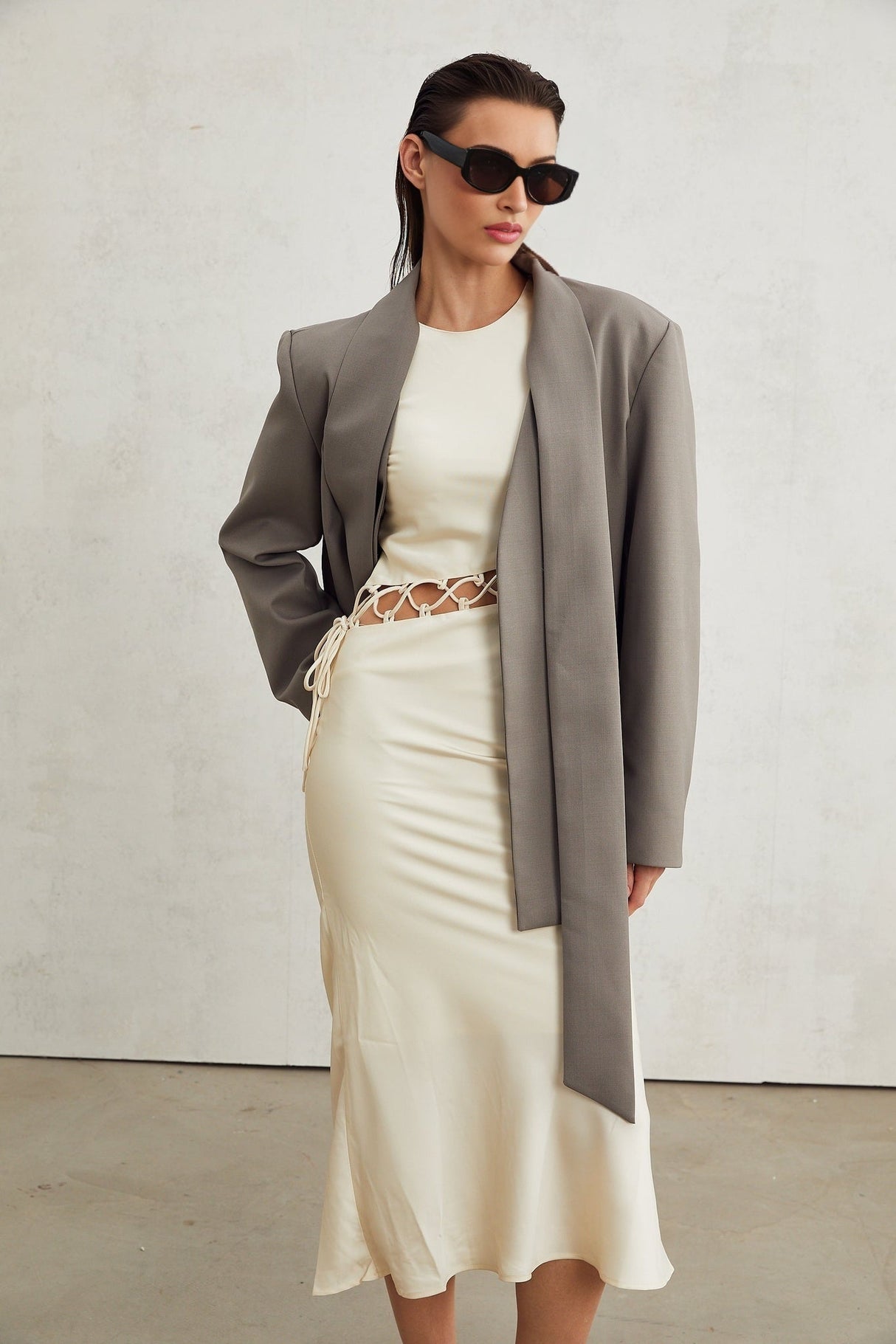 Giacomina Blazer - Long Sleeves - V Neck - Crepe Texture - Open Front