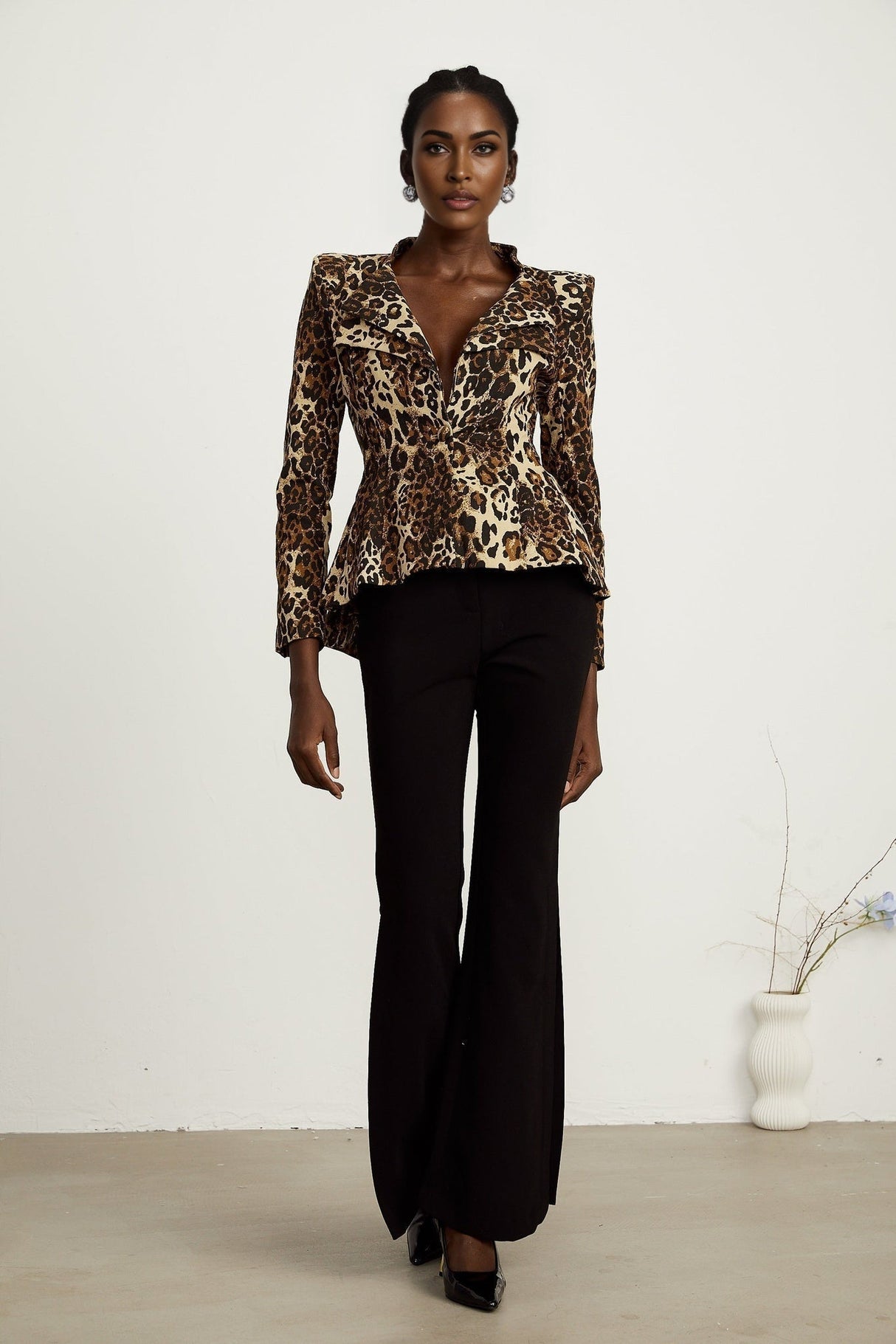 Giada Jacket - Long Sleeves - Shoulder Pads - Double Collar - Leopard