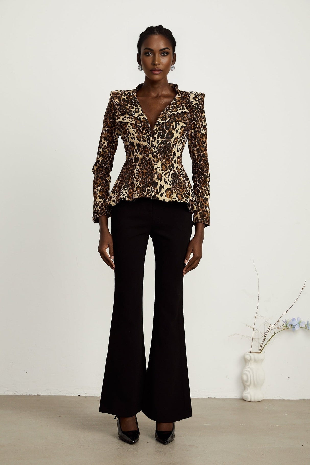 Giada Jacket - Long Sleeves - Shoulder Pads - Double Collar - Leopard