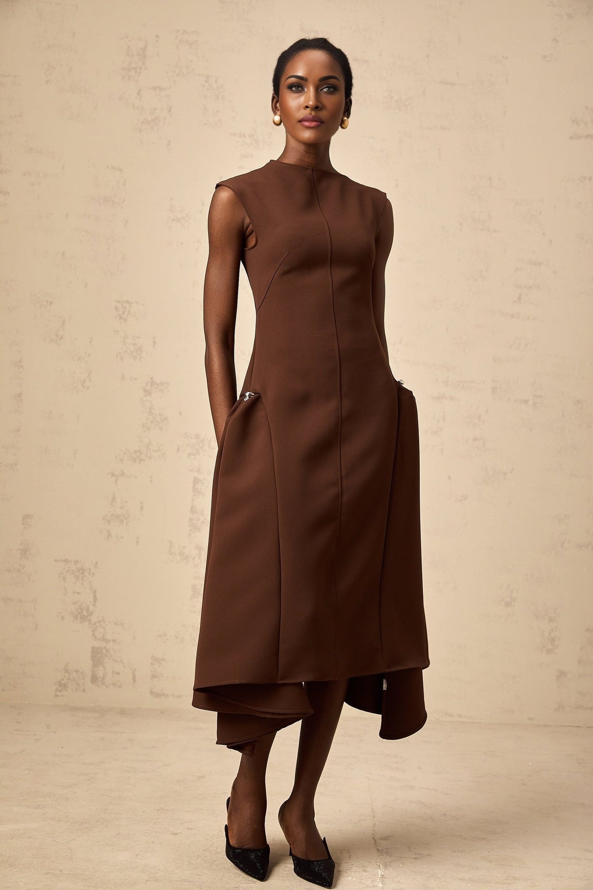 Giada Midi Dress - Twill weave - Crew neck - Cape sleeves - Asymmetric design