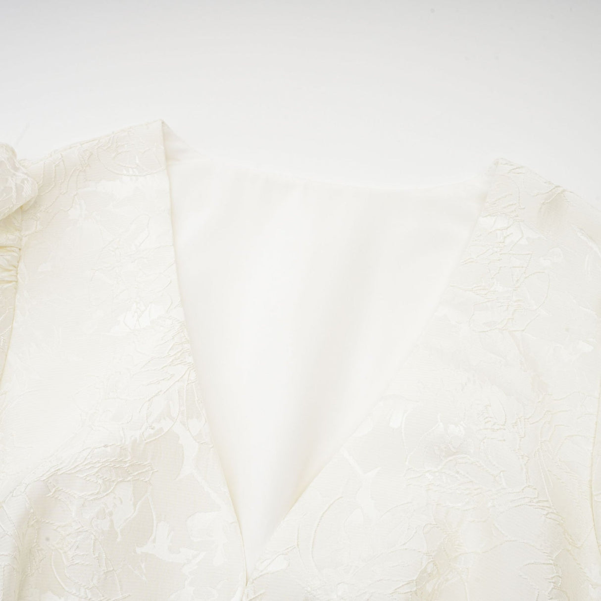 Giada Mini Dress - V Neck - Tiered Design - Elasticated Cuffs - Jacquard Pattern - Flared Skirt