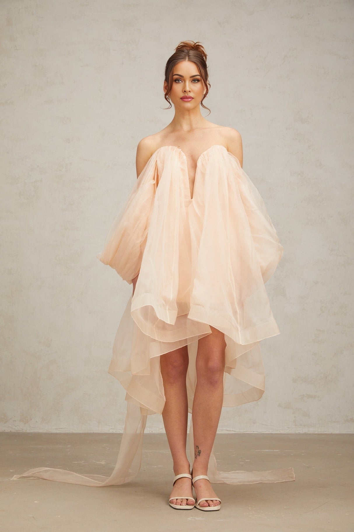 Giana Mini Dress - Strapless Boned Bodice V Neck Ruffled Voluminous Skirt Bow Embellishment